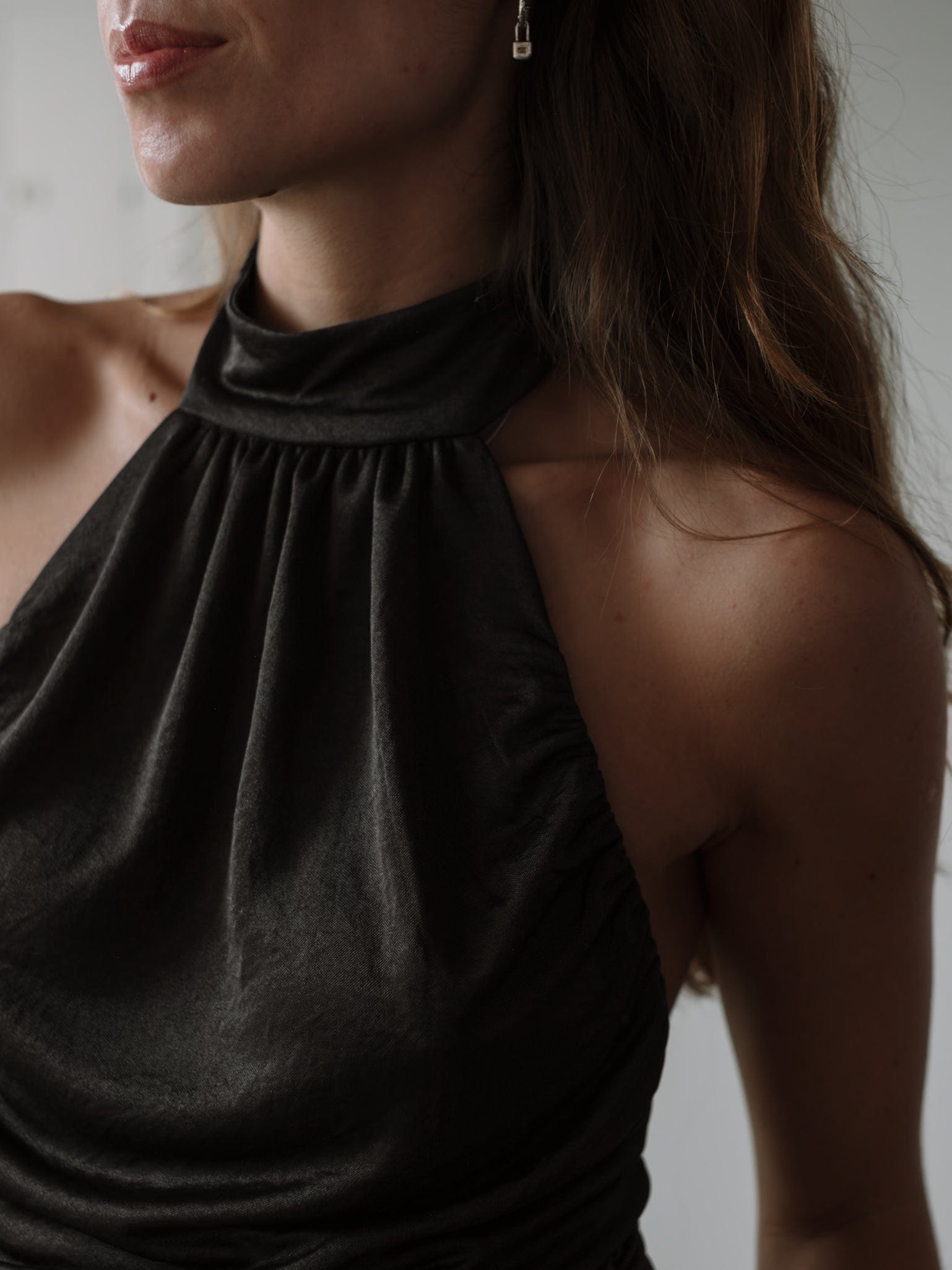 BOHO HALTER BLOUSE - BLACK - imagen 9