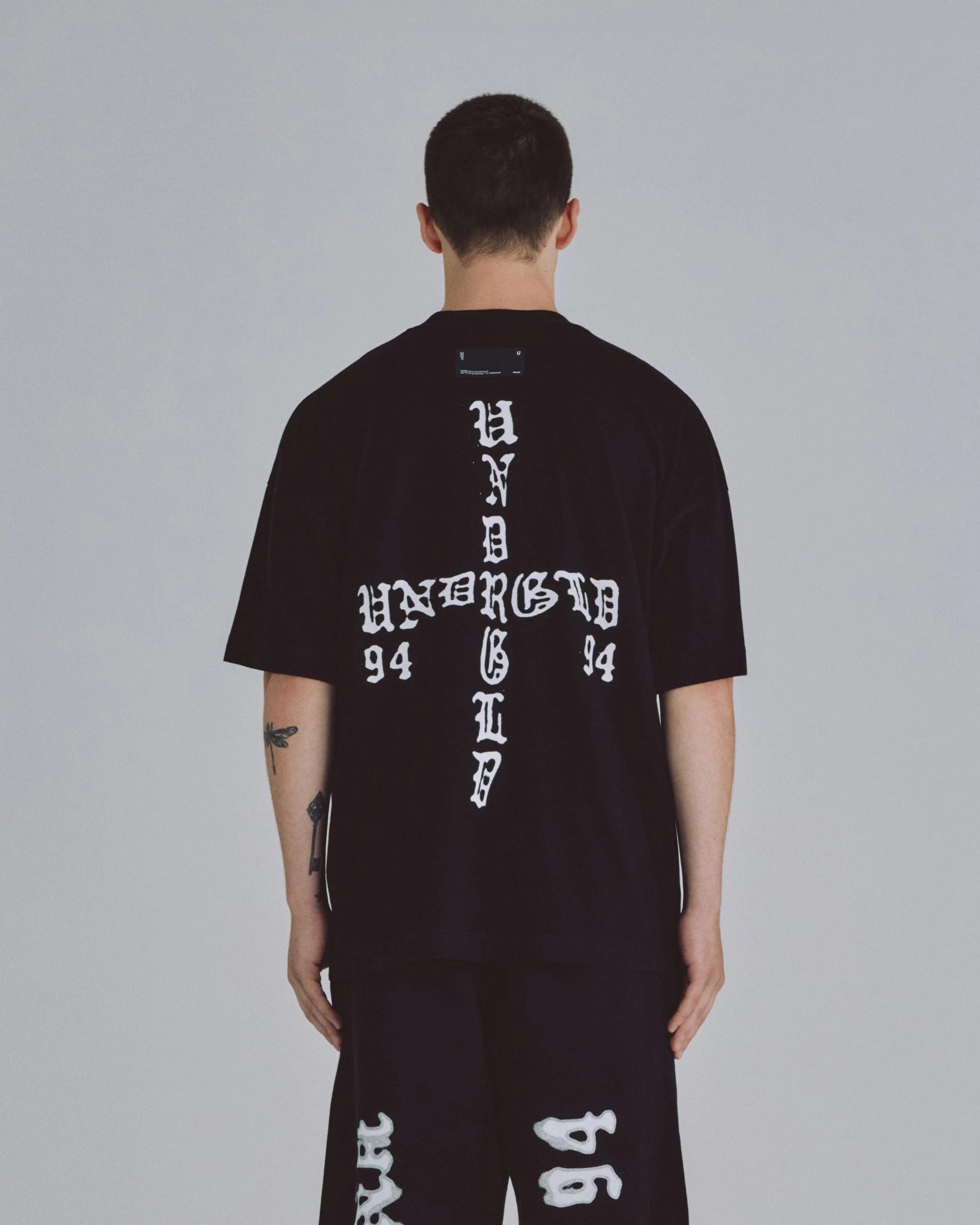 94' UNDRGLD Tshirt Black - imagen 7
