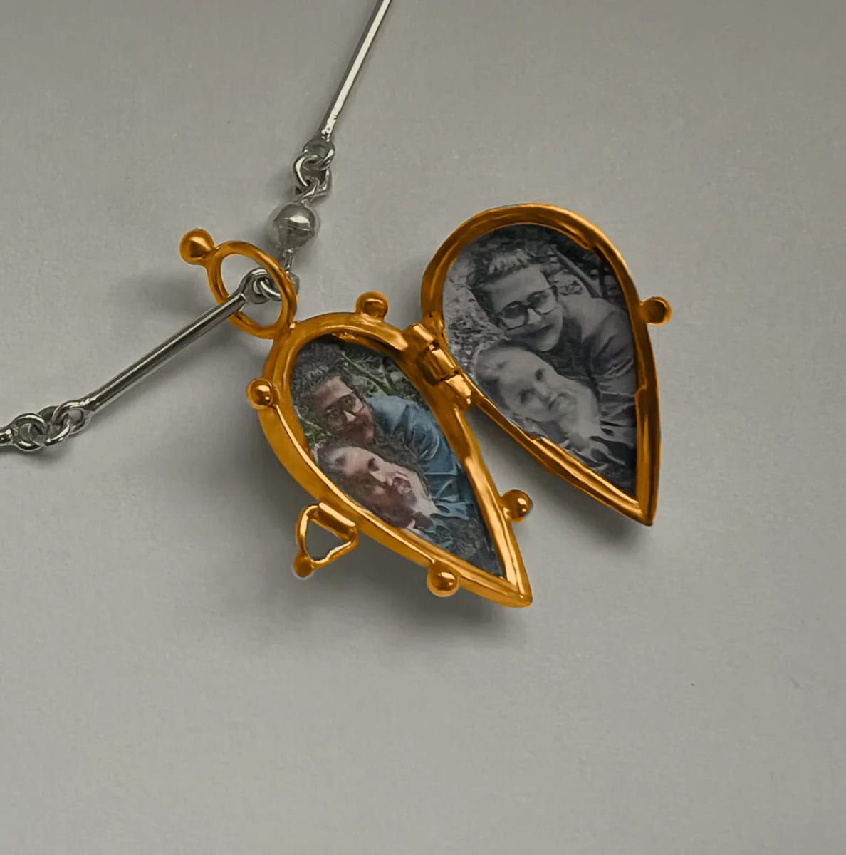 Relicarium Pendant Gold - imagen 2