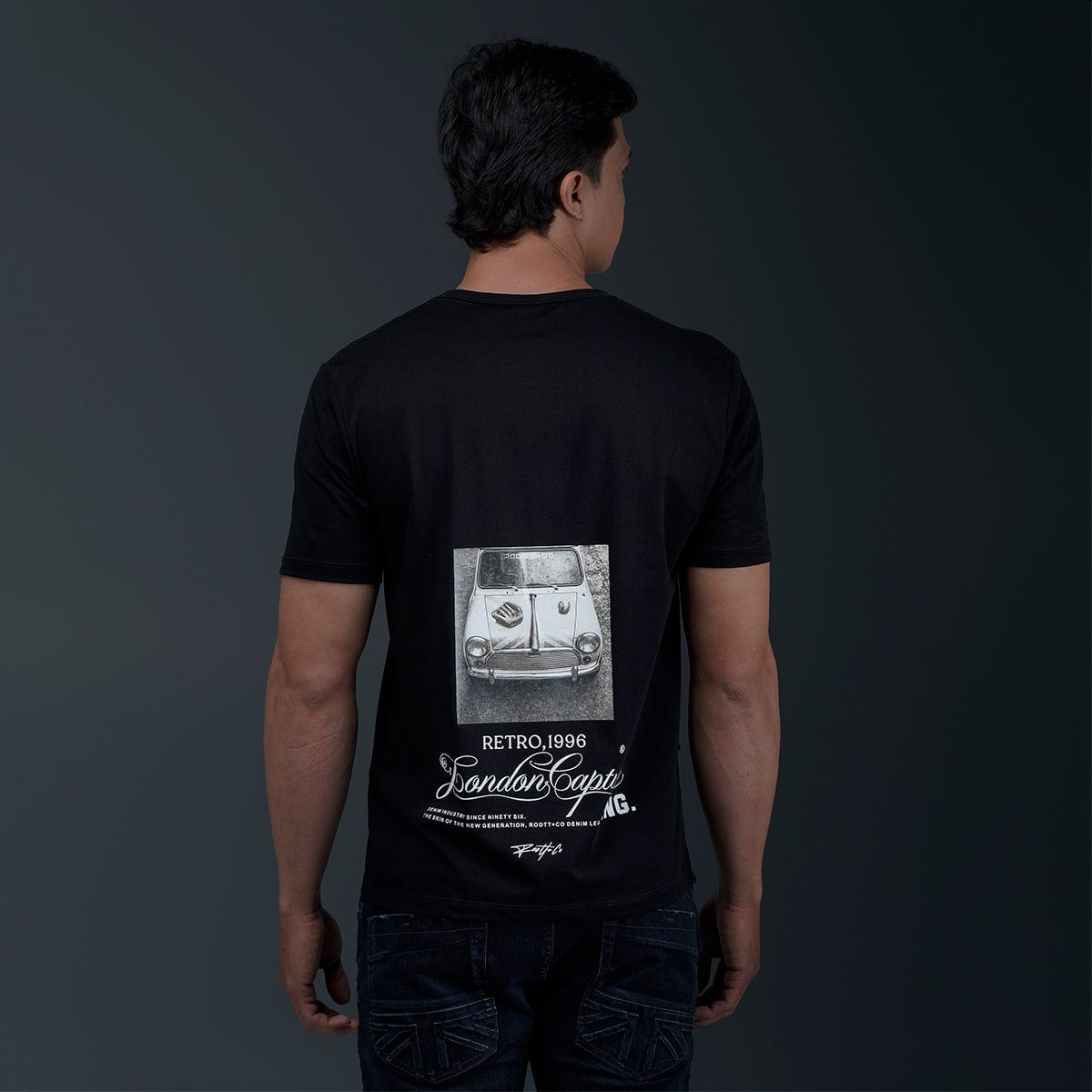 Camiseta Regular Negra - imagen 2