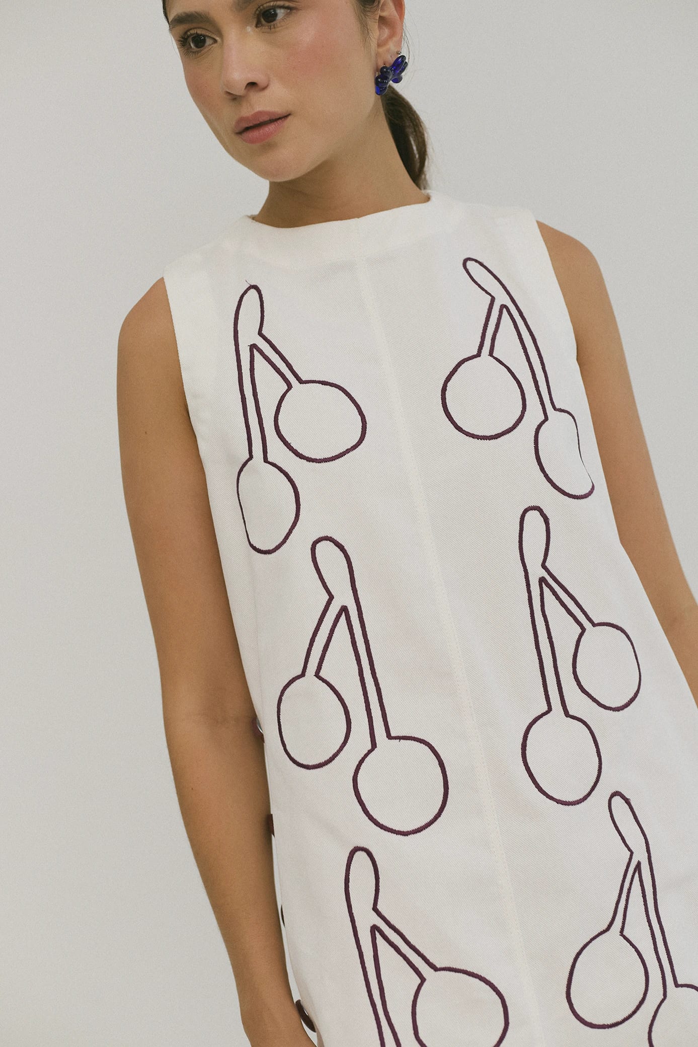 Vestido Anfitriona Cherries Crudo - imagen 13