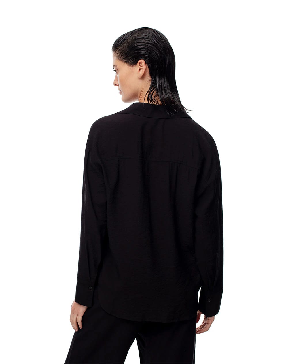 Camisa manga larga regular negra mujer - imagen 2