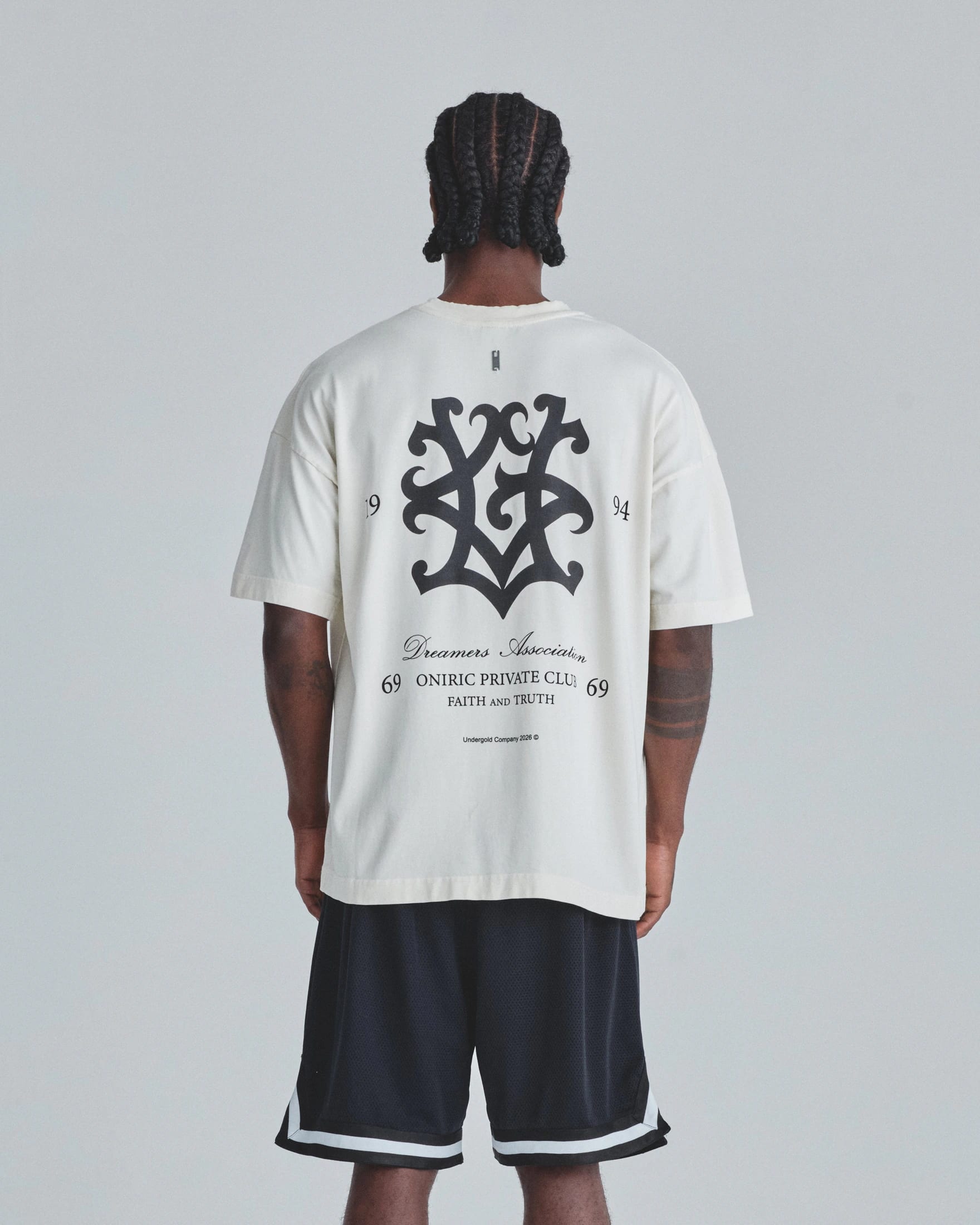 Line UG Monogram Tshirt White - imagen 7