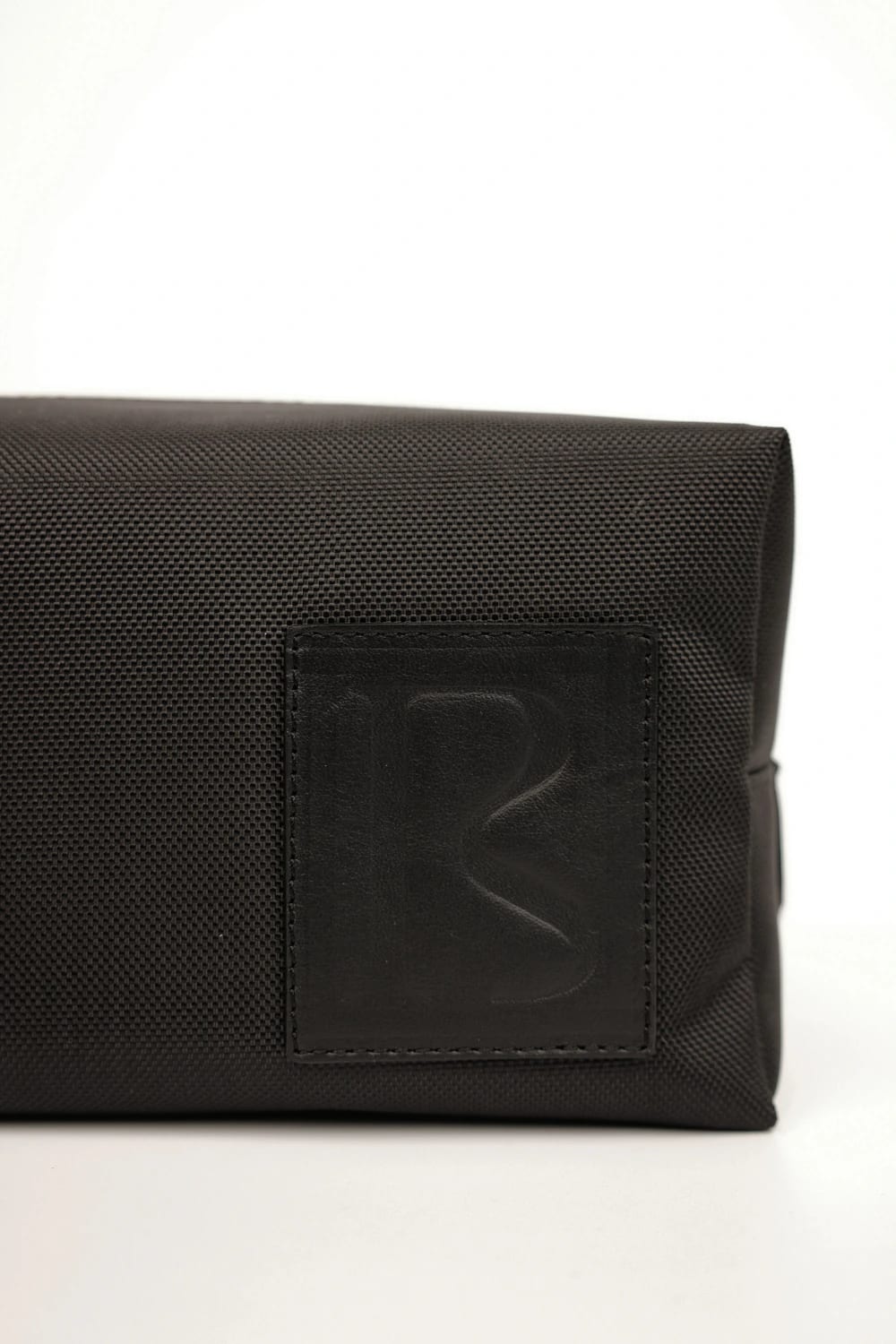LA ESENCIAL VANITY CASE — NERO - imagen 5
