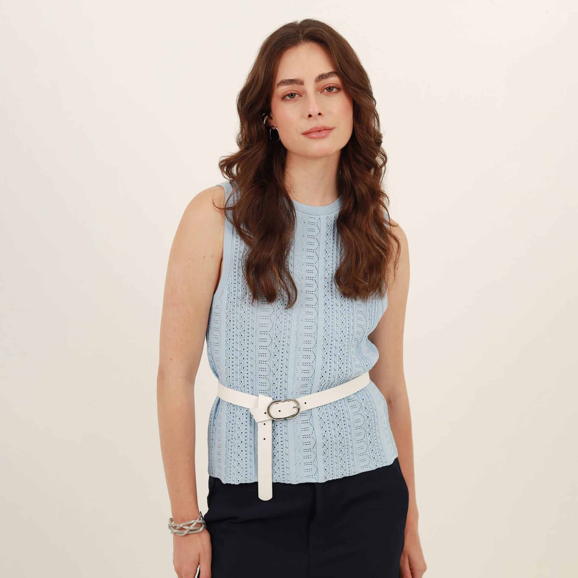 Blusa cuello recondo manga sisa con textura - imagen 6