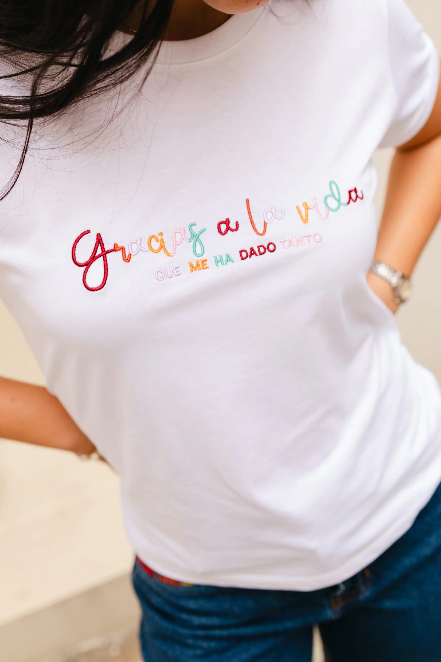 Gracias a La Vida Que Me Ha Dado Tanto Embroidered Oversized Tee - imagen 2