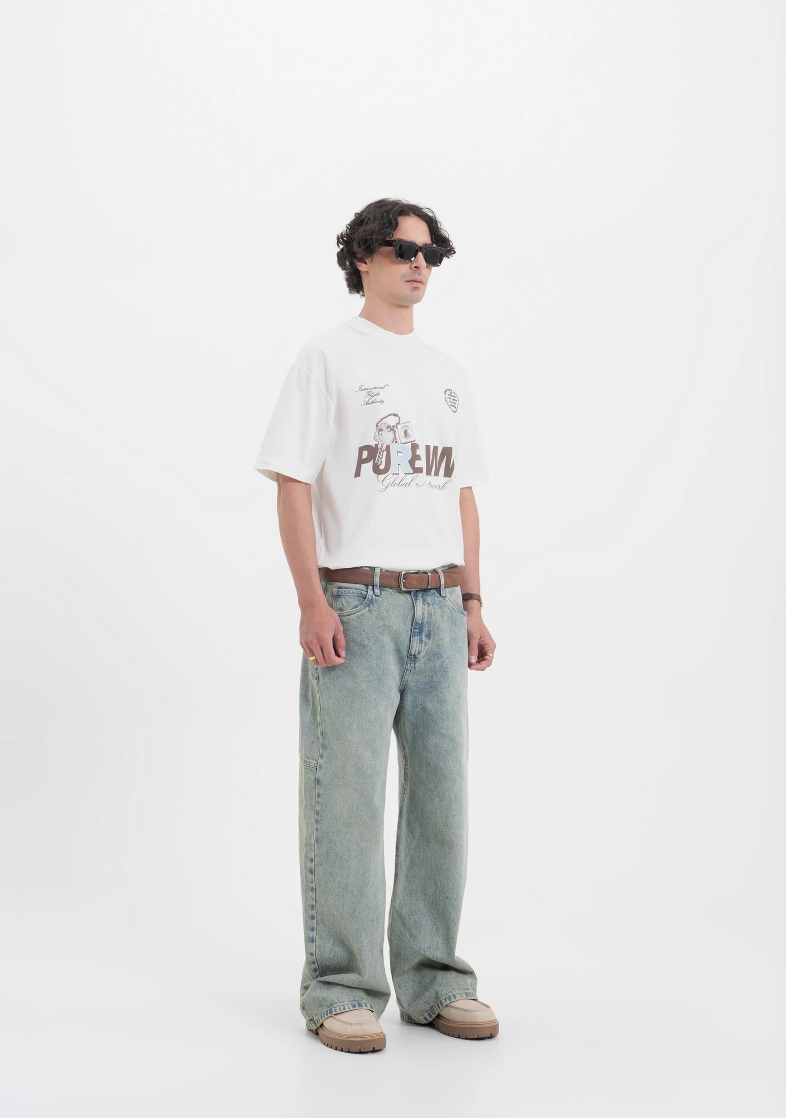 Across The Lines White Key T-Shirt - imagen 4