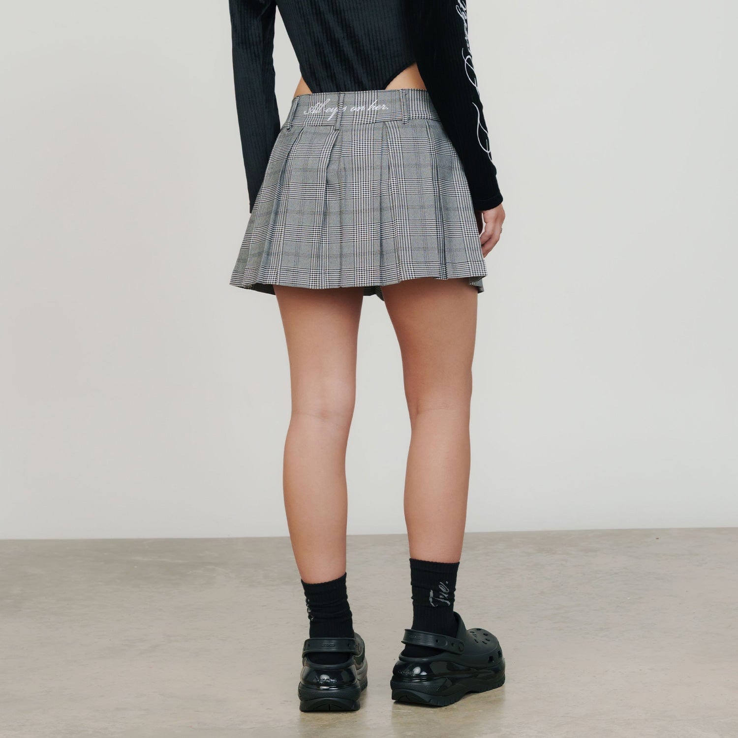 Drift Mini Skirt - Gray - imagen 3
