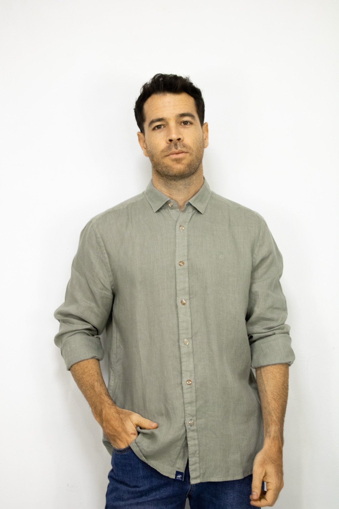 CAMISA LINO MANGA LARGA VERDE PARA HOMBRE - imagen 1