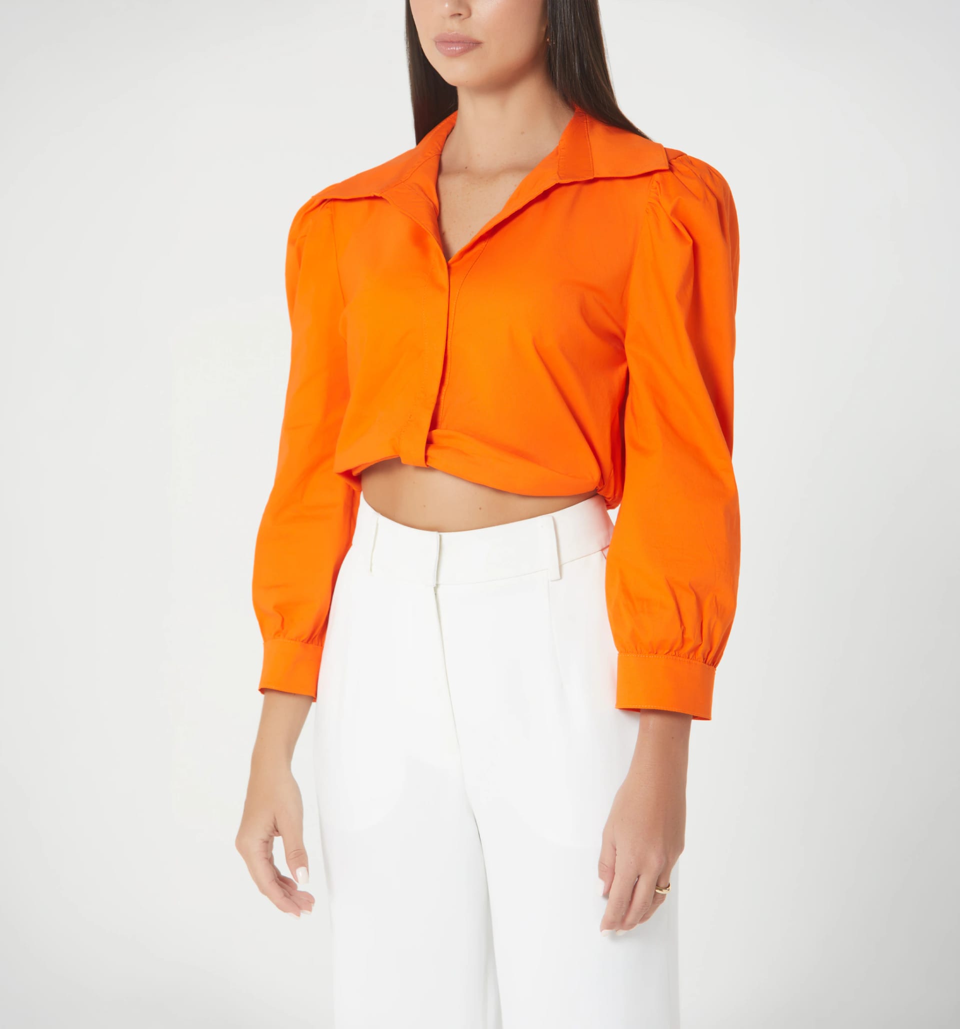 Blusa crop camisero manga 3/4 - imagen 2