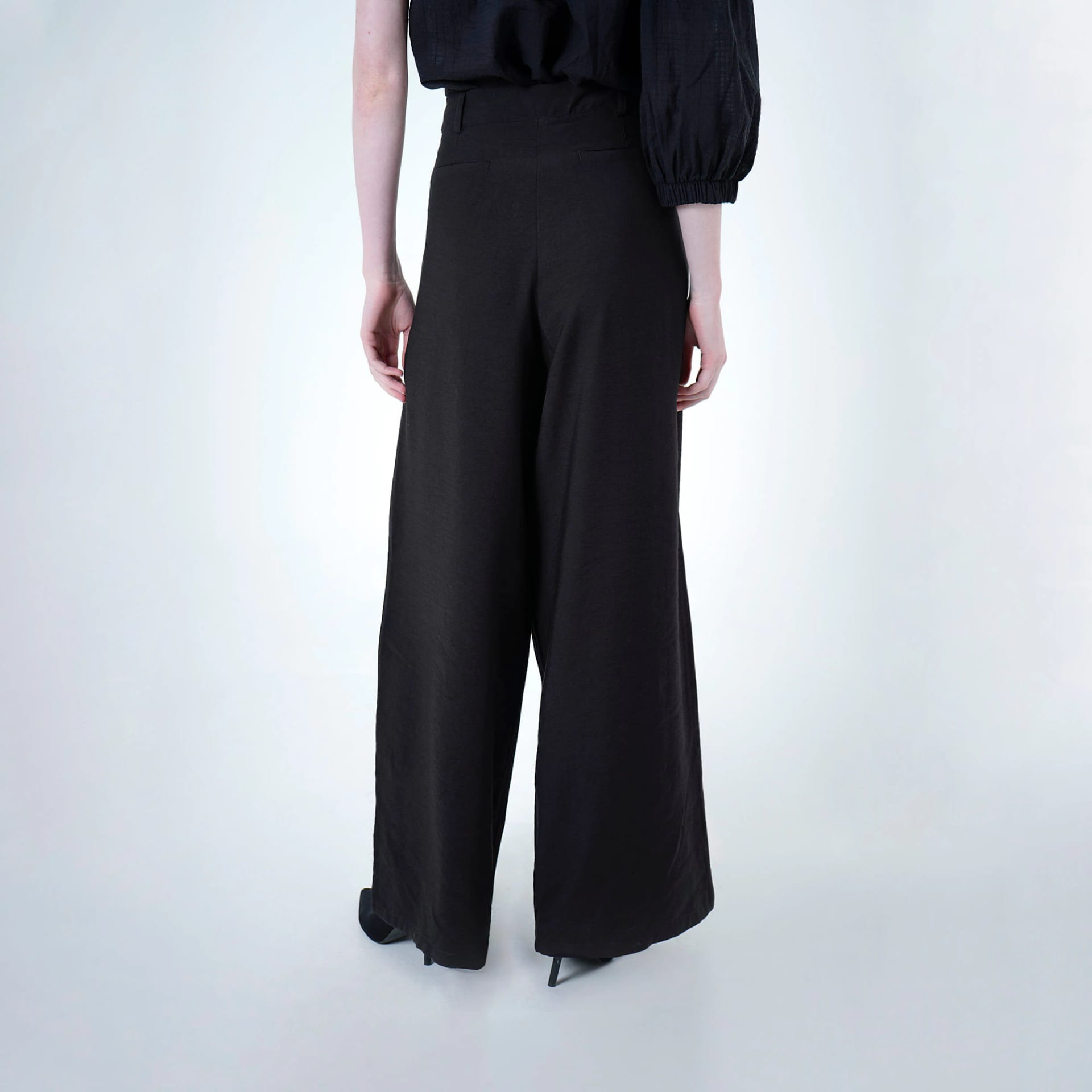 Pantalón palazzo con prenses - imagen 6