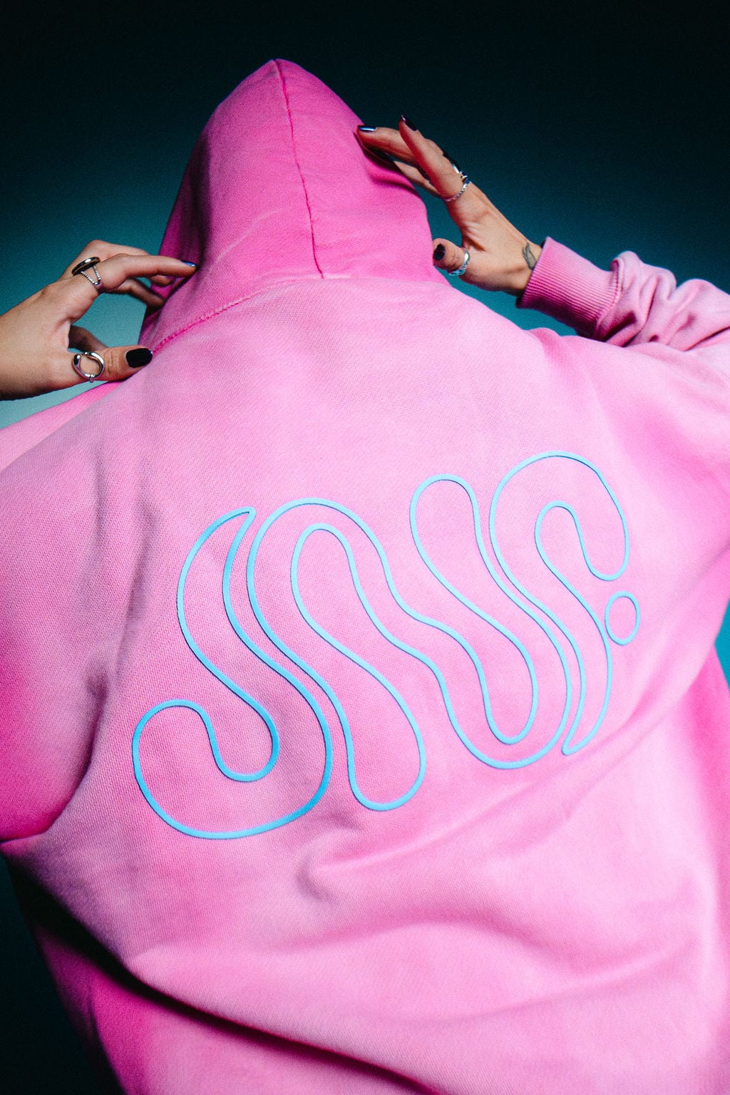 HOODIE BN4B FUCSIA - imagen 4