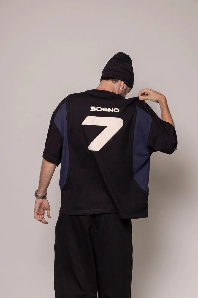 Camiseta Boxy Cortes 87/27-Negra - imagen 5