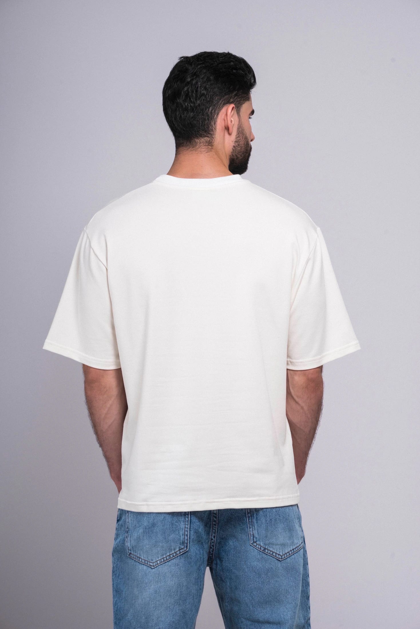 CAMISETA BEIGE OVERSIZE SVG 13837 - imagen 4