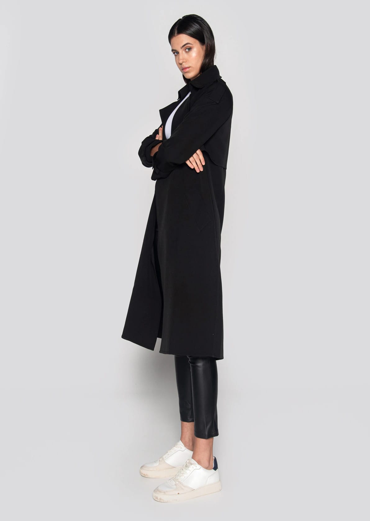 Lala Trench - imagen 3