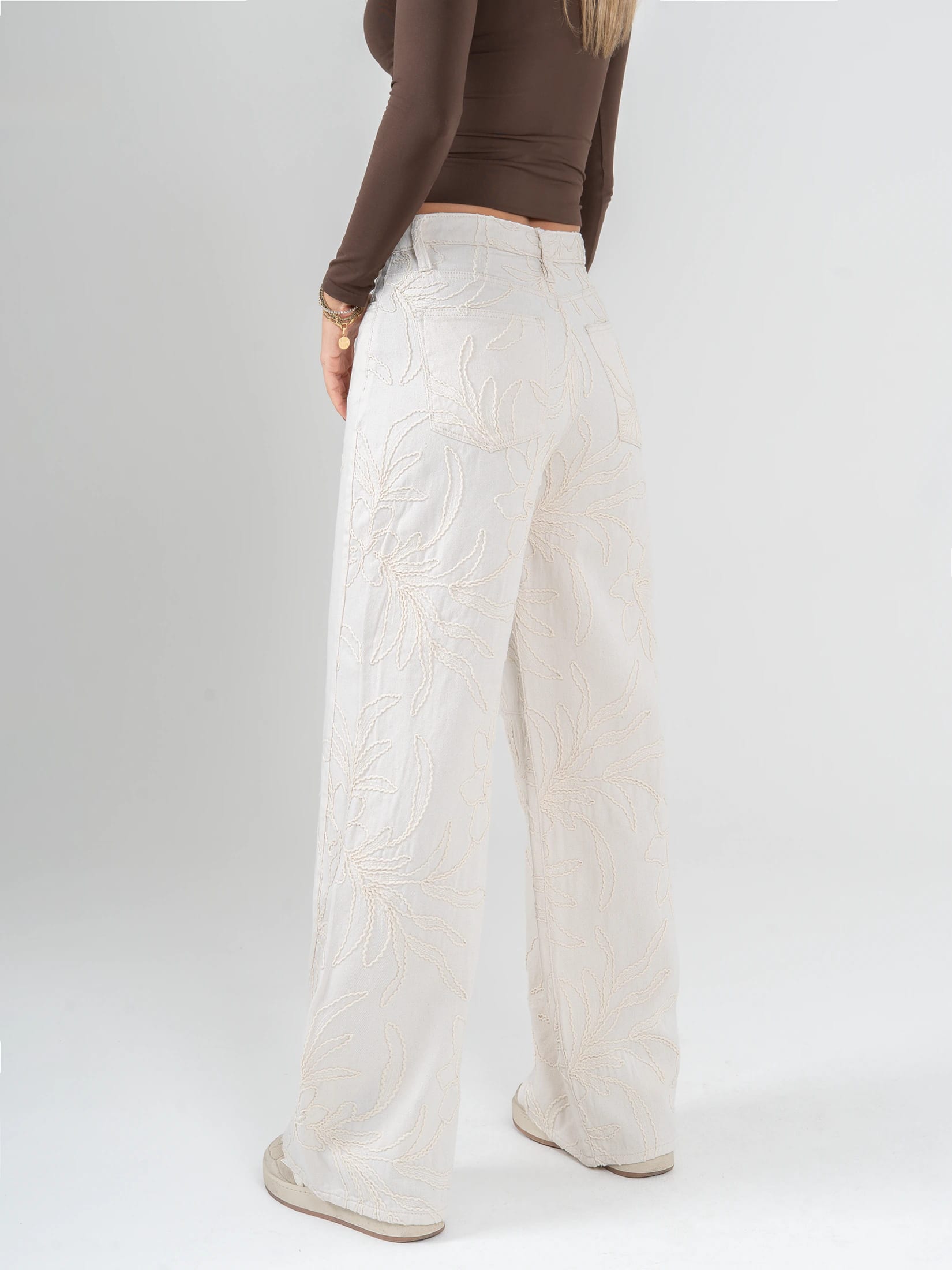 Ref: 0620284 Pantalón wide leg, tiro medio, tela bordada, tono natural - imagen 3