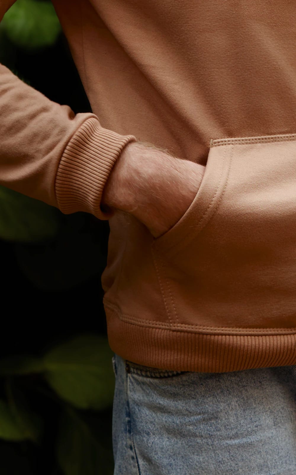 HOODIE DOMENICA ALMENDRA - UNISEX - imagen 5