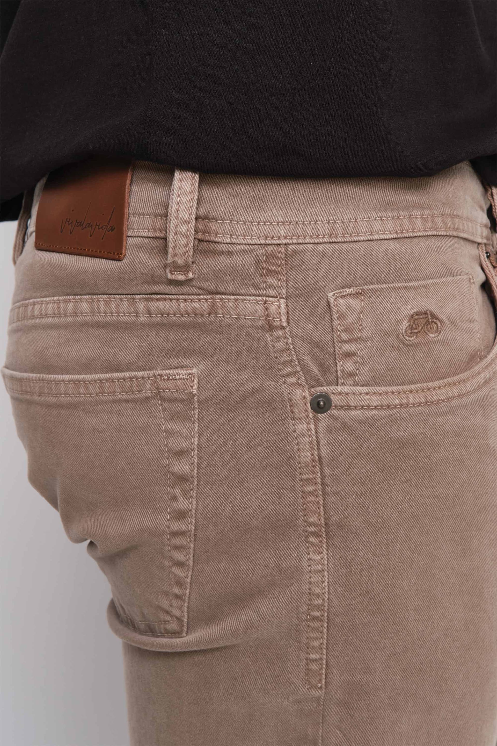 WALNUT DENIM JEAN - imagen 4