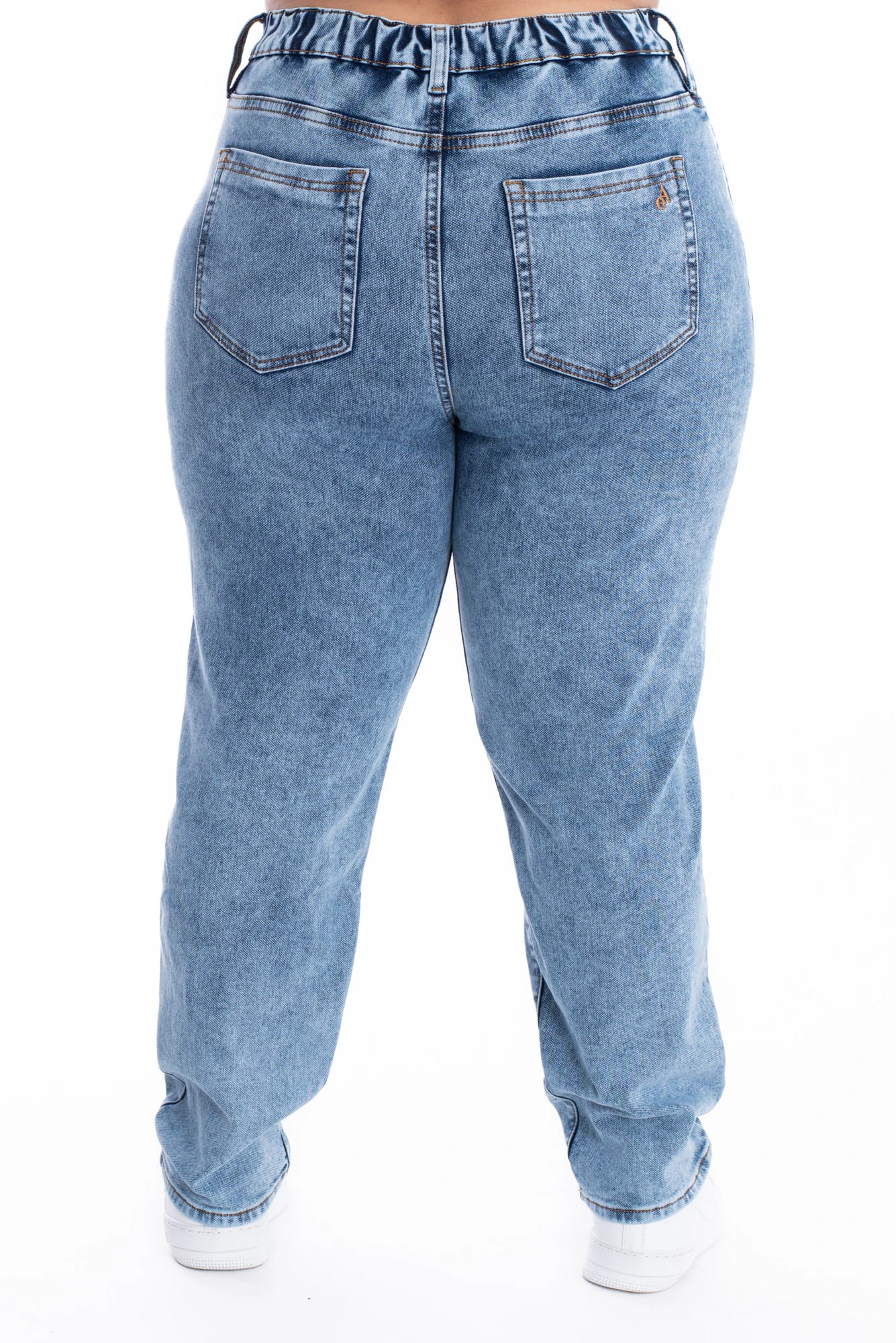 Jean Mom Azul Medio 401 - imagen 7