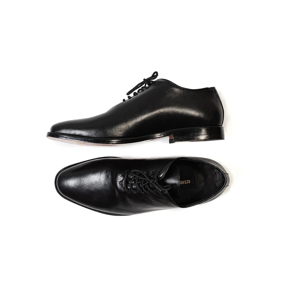 Wholecut Cuero Negro - imagen 3