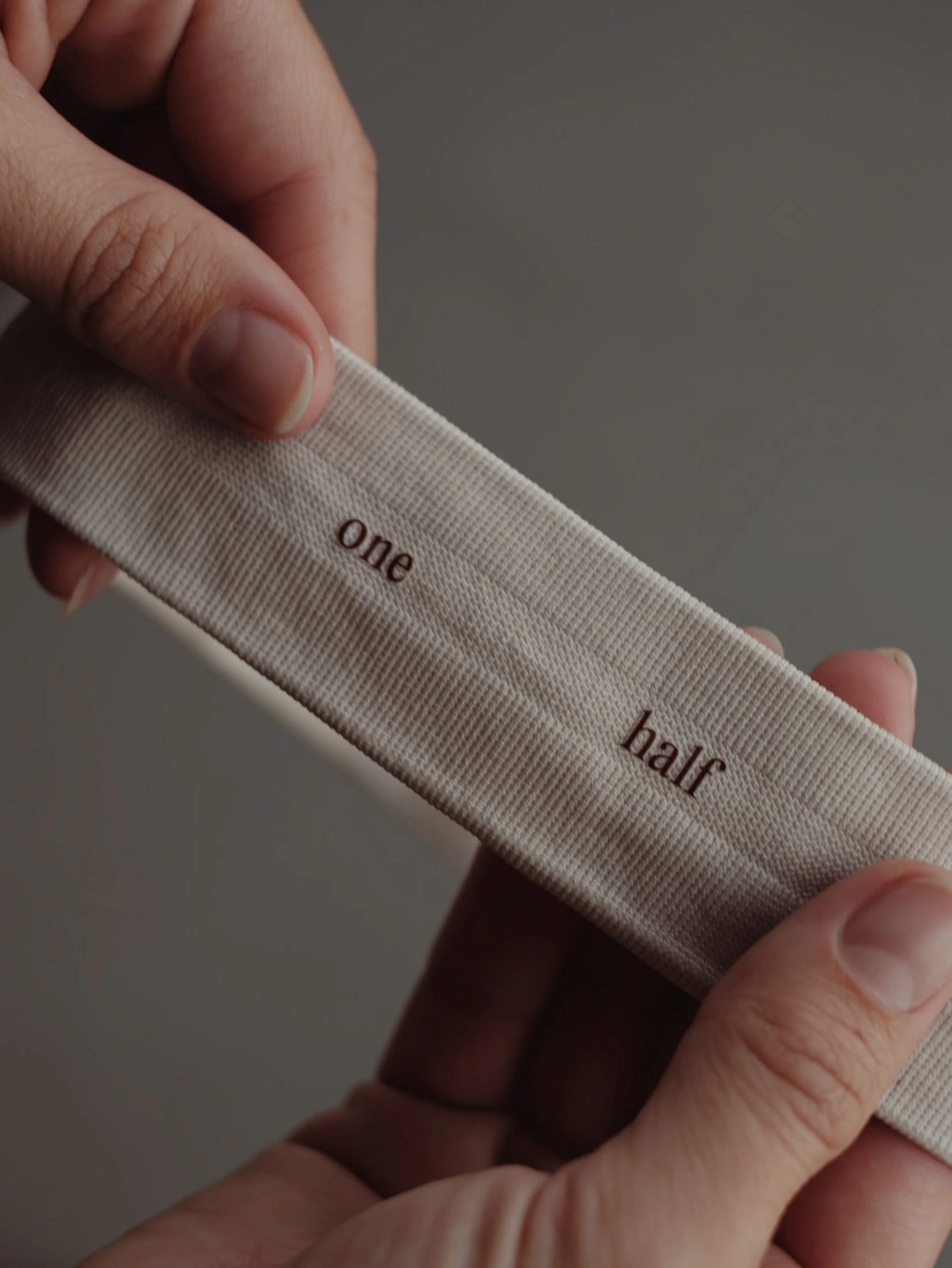 SEAMLESS HEADBAND - NATURAL - imagen 3