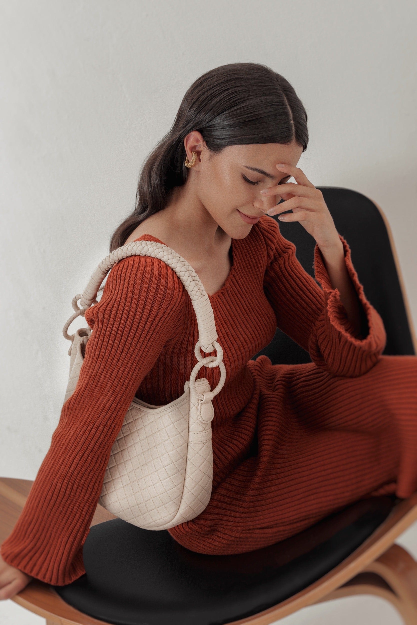Saddle Shoulder Bag, Beige - imagen 9