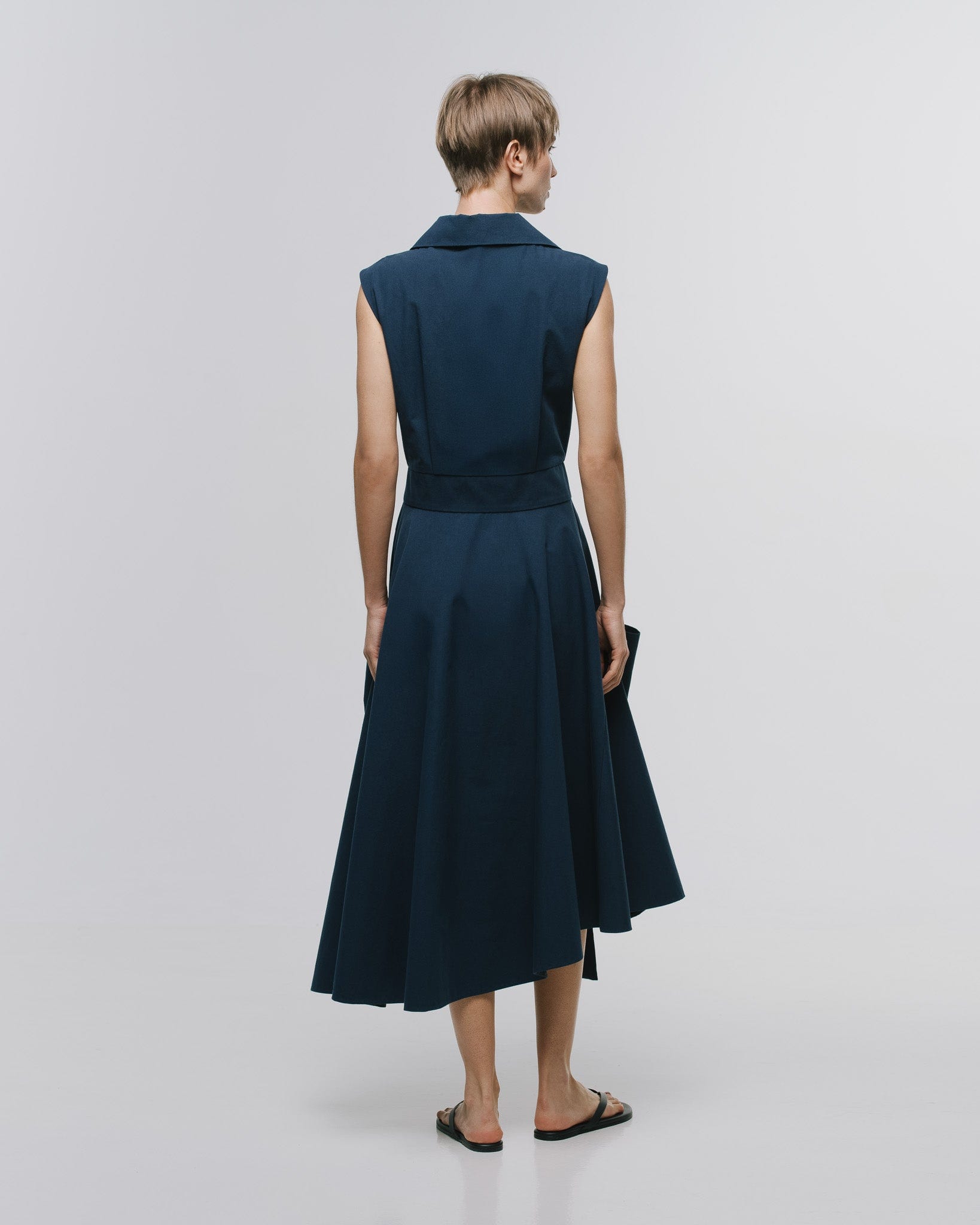 'EQUILIBRIO' COAT DRESS - imagen 2