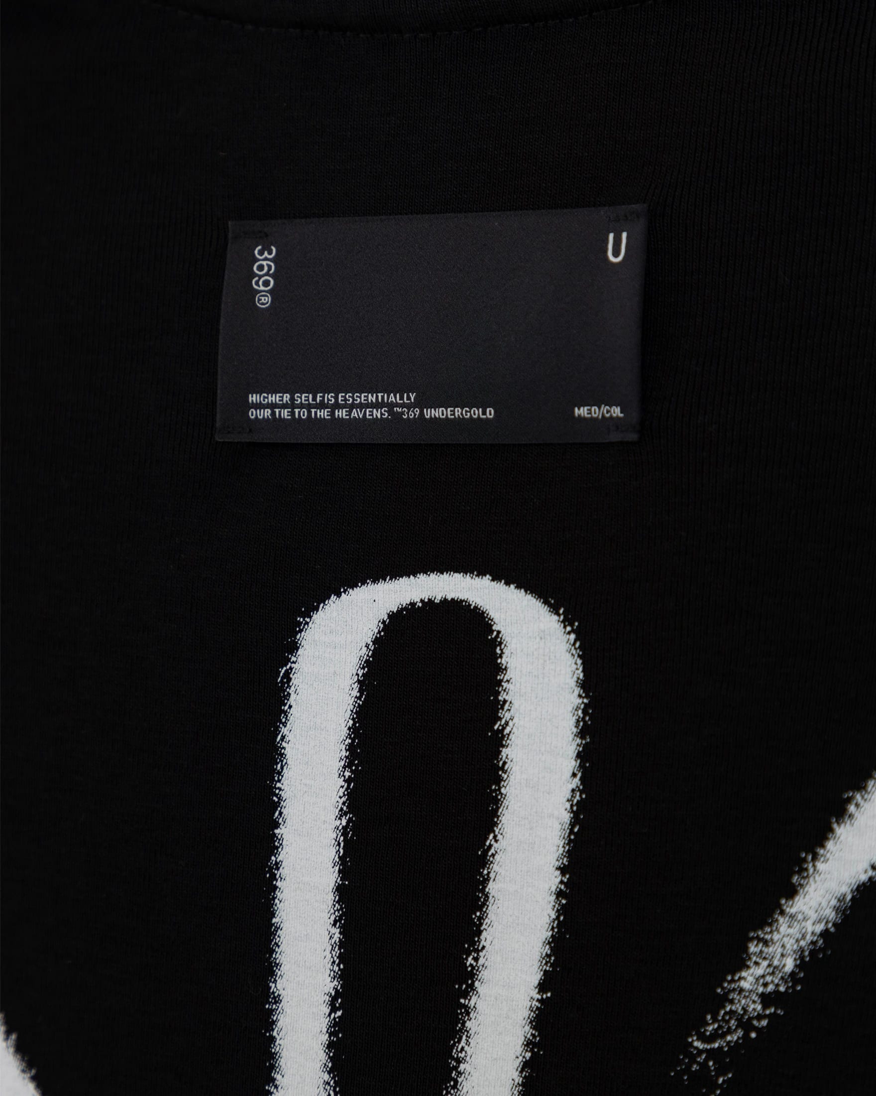 Spring Pray 4 Love Boxy Fit Tshirt Black - imagen 6