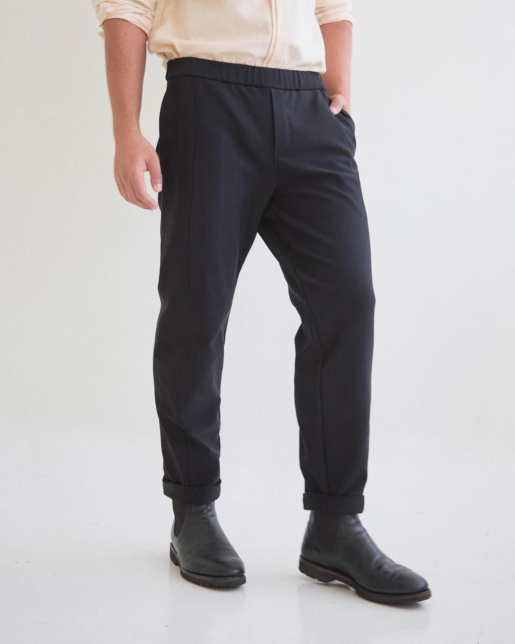 Pantalón Clásico Tech Negro VALIENTE - imagen 4