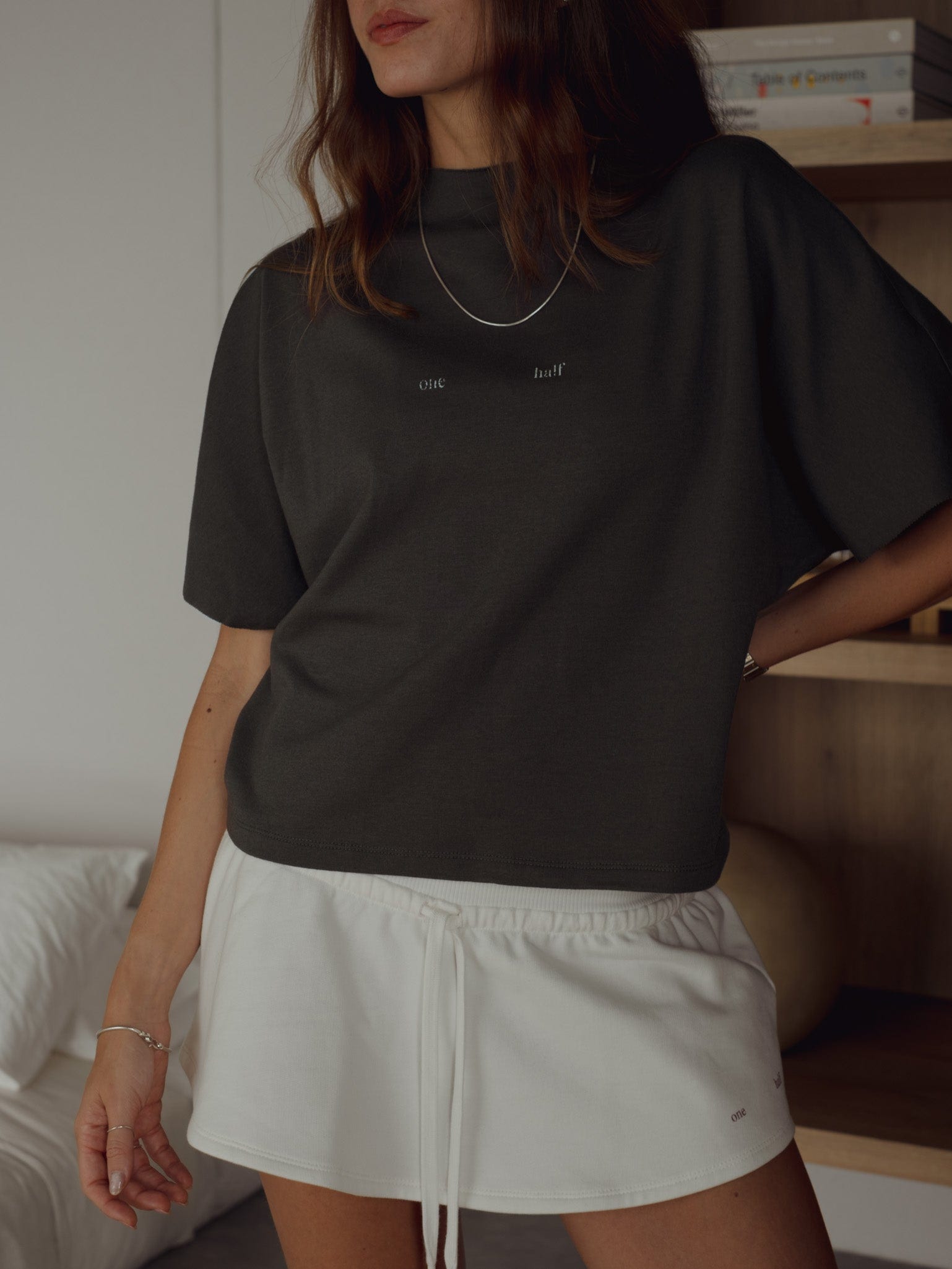ONE HALF ROLLED SLEEVE T-SHIRT - GRAY - imagen 1