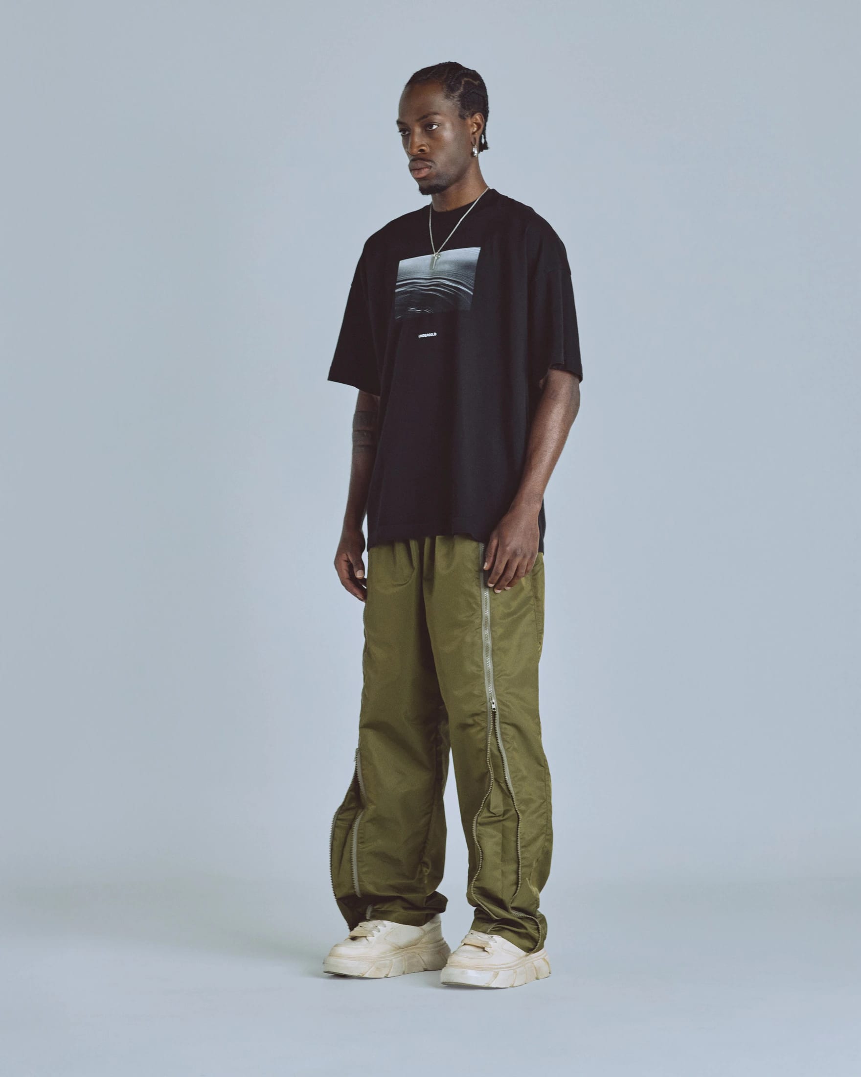 Basics Panelled Zip Up Cargo Pants Green - imagen 5