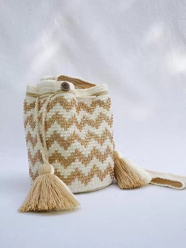Mochila Diseño En Pedrería Medianas - imagen 3