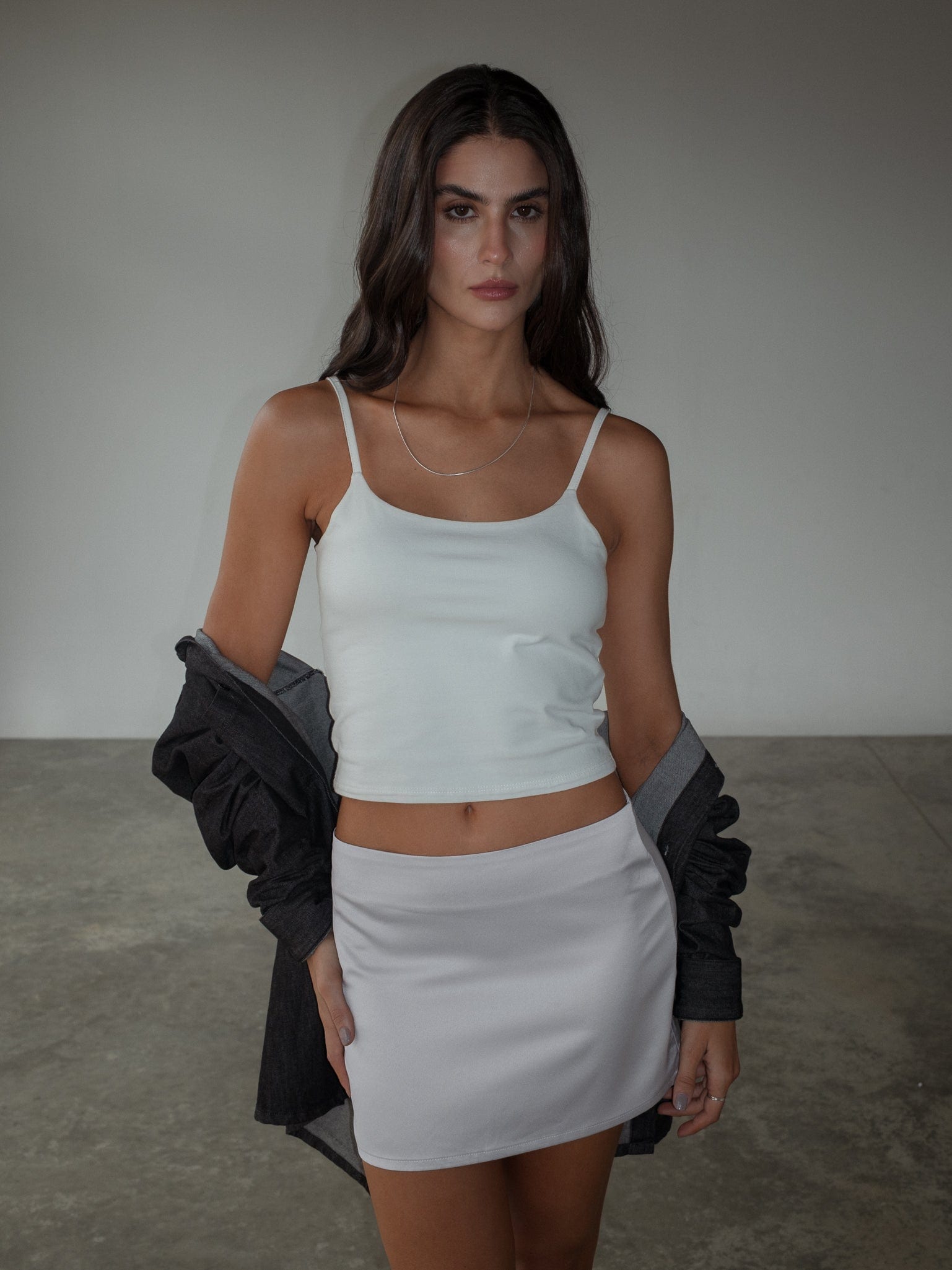 ESSENTIAL TANK TOP - SOFT WHITE - imagen 6
