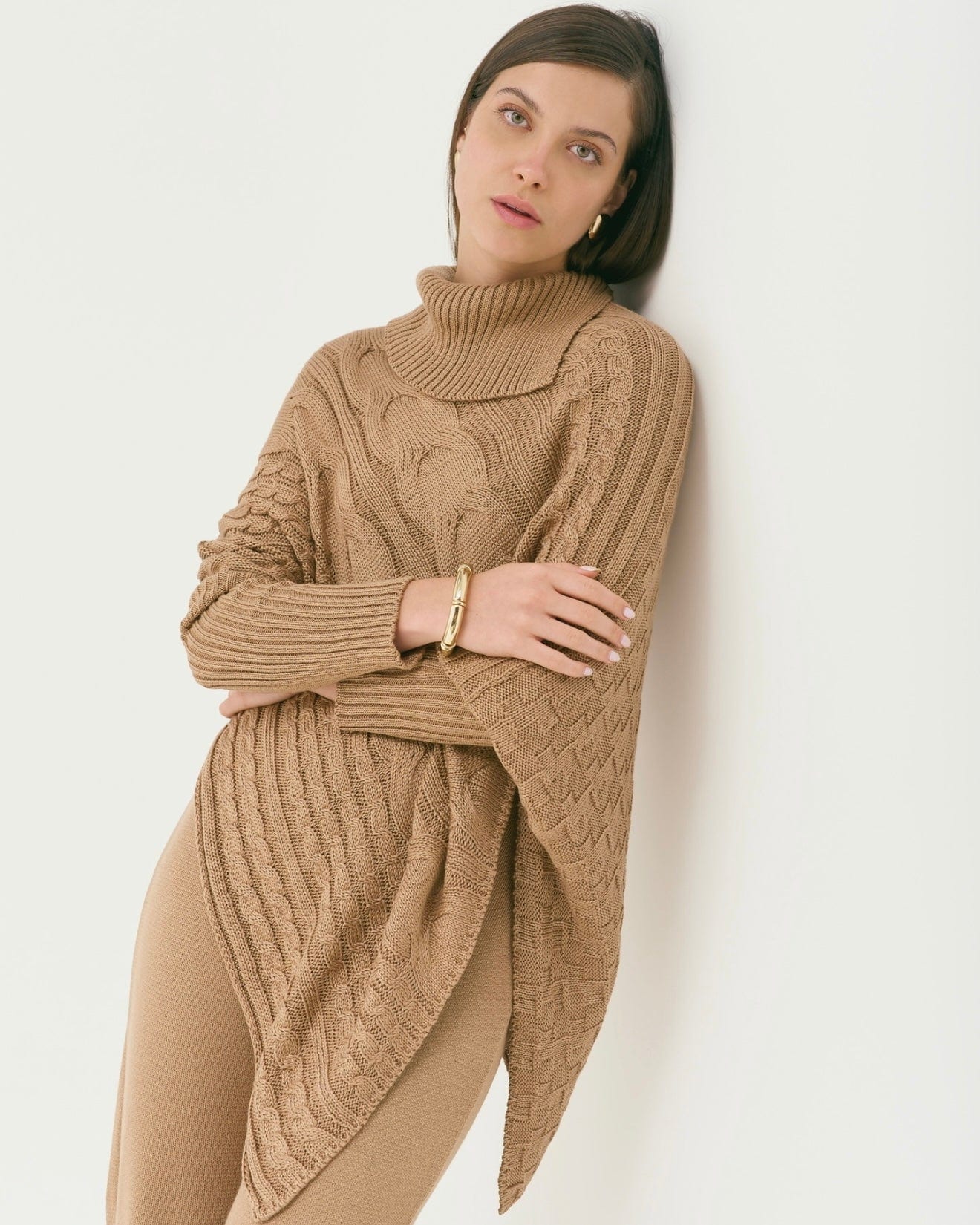Ruana Pandora Camel - imagen 2