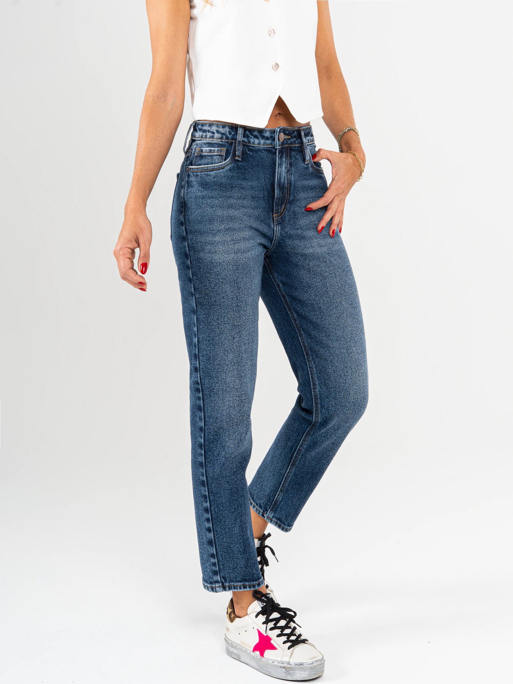 Ref: 065577 Jean Mom fit, slim cropped, stretch, tiro alto, tono azul oscuro - imagen 3