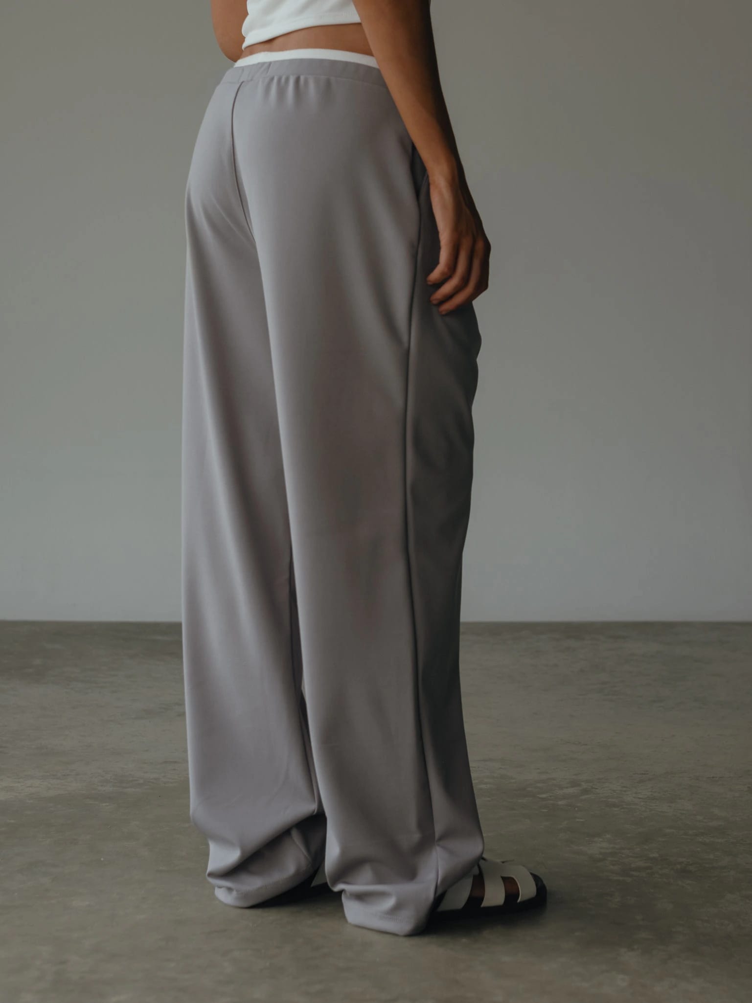 WIDE LEG BAND PANT - LIGHT GRAY - imagen 8