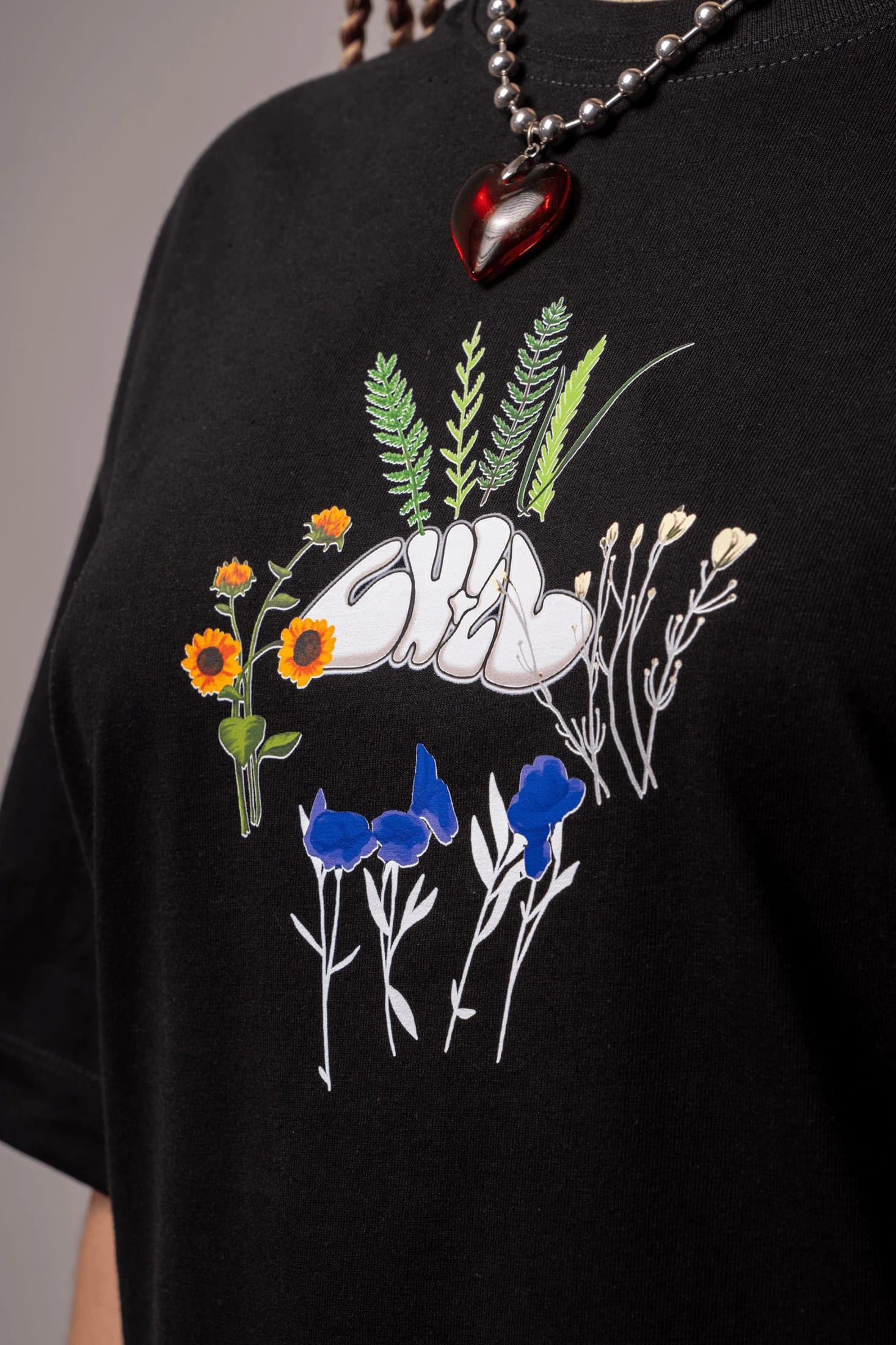 Camiseta Flowers go with death - imagen 2
