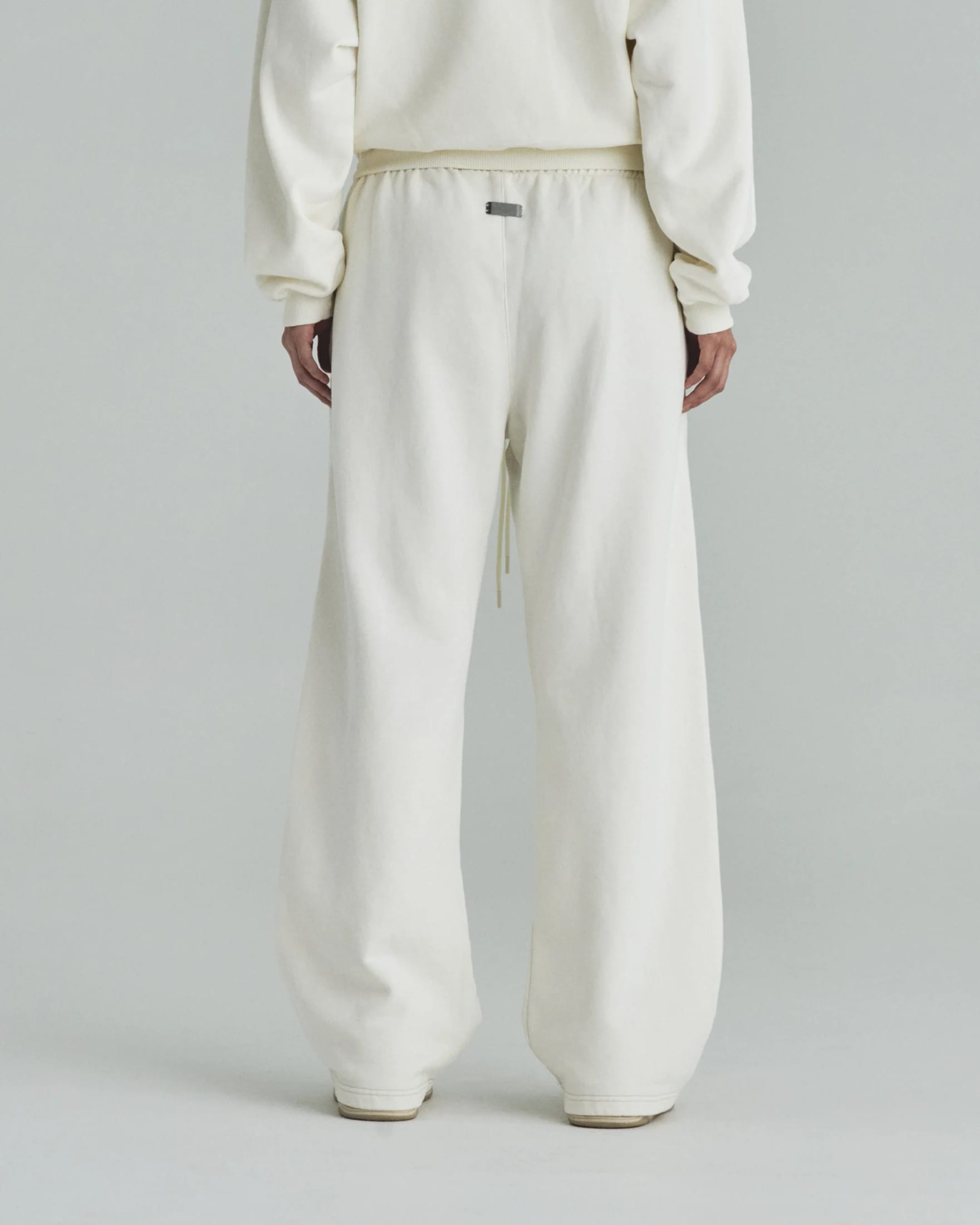 Basics Undergold Straight Pants White - imagen 14
