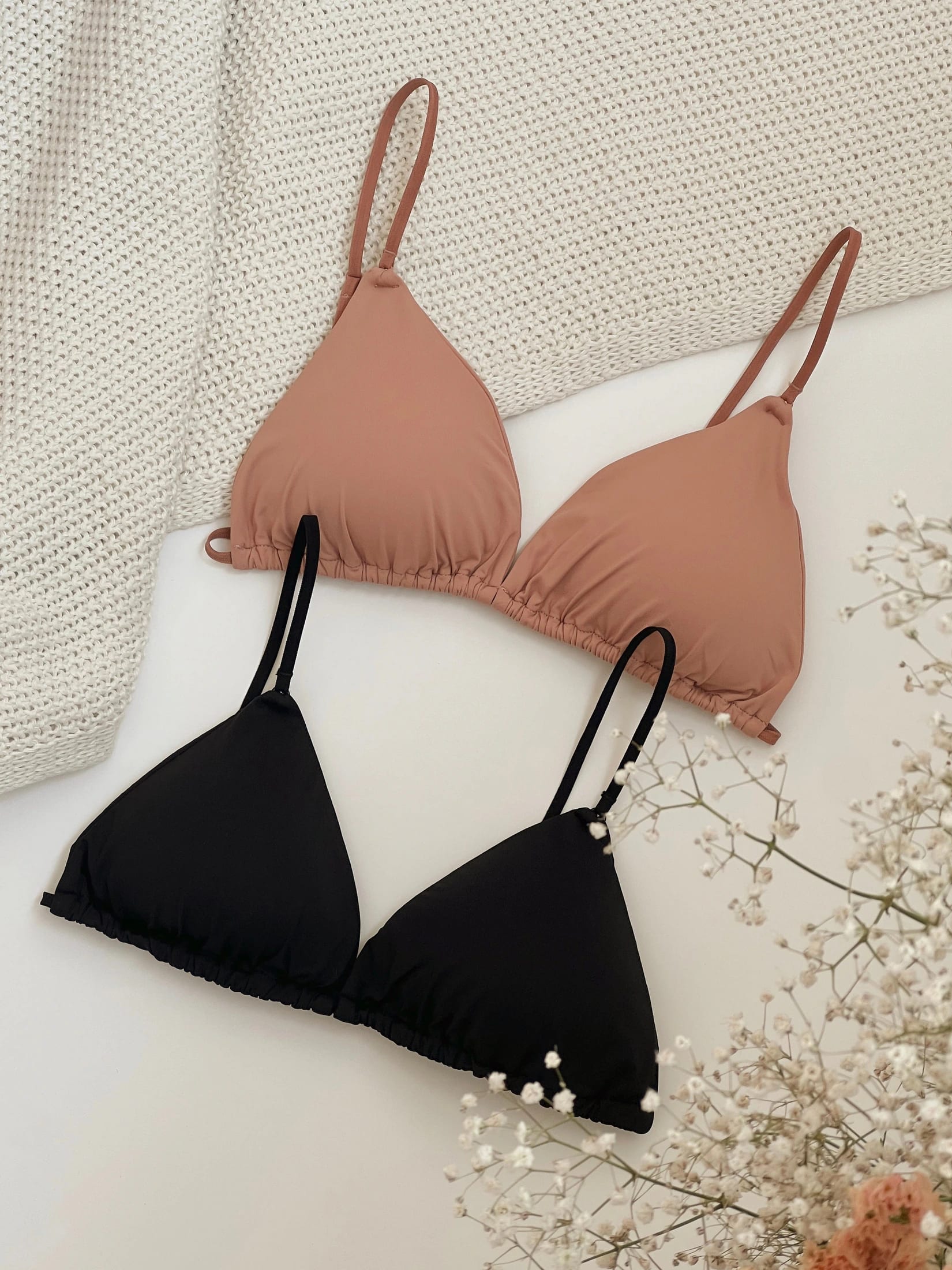 Arma tu kit X2 Top Triángulo ¡Elige color y talla! - imagen 2