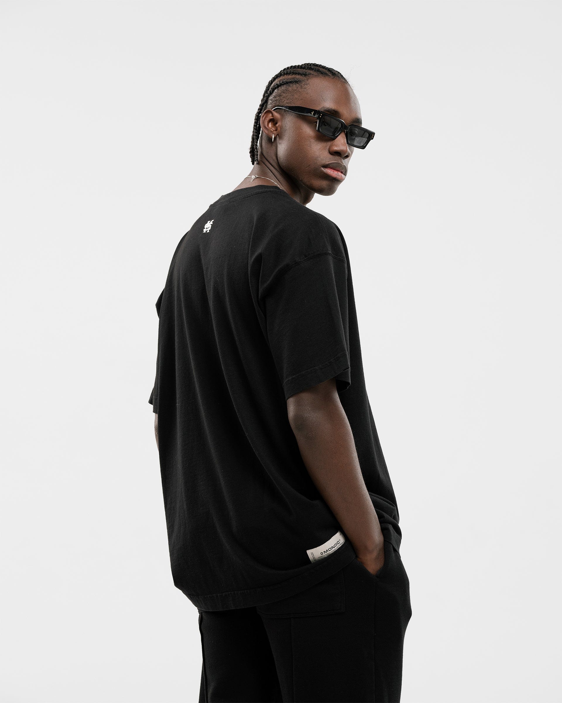 Camiseta Oversized Básica V2 - Negro Oscuro - imagen 2