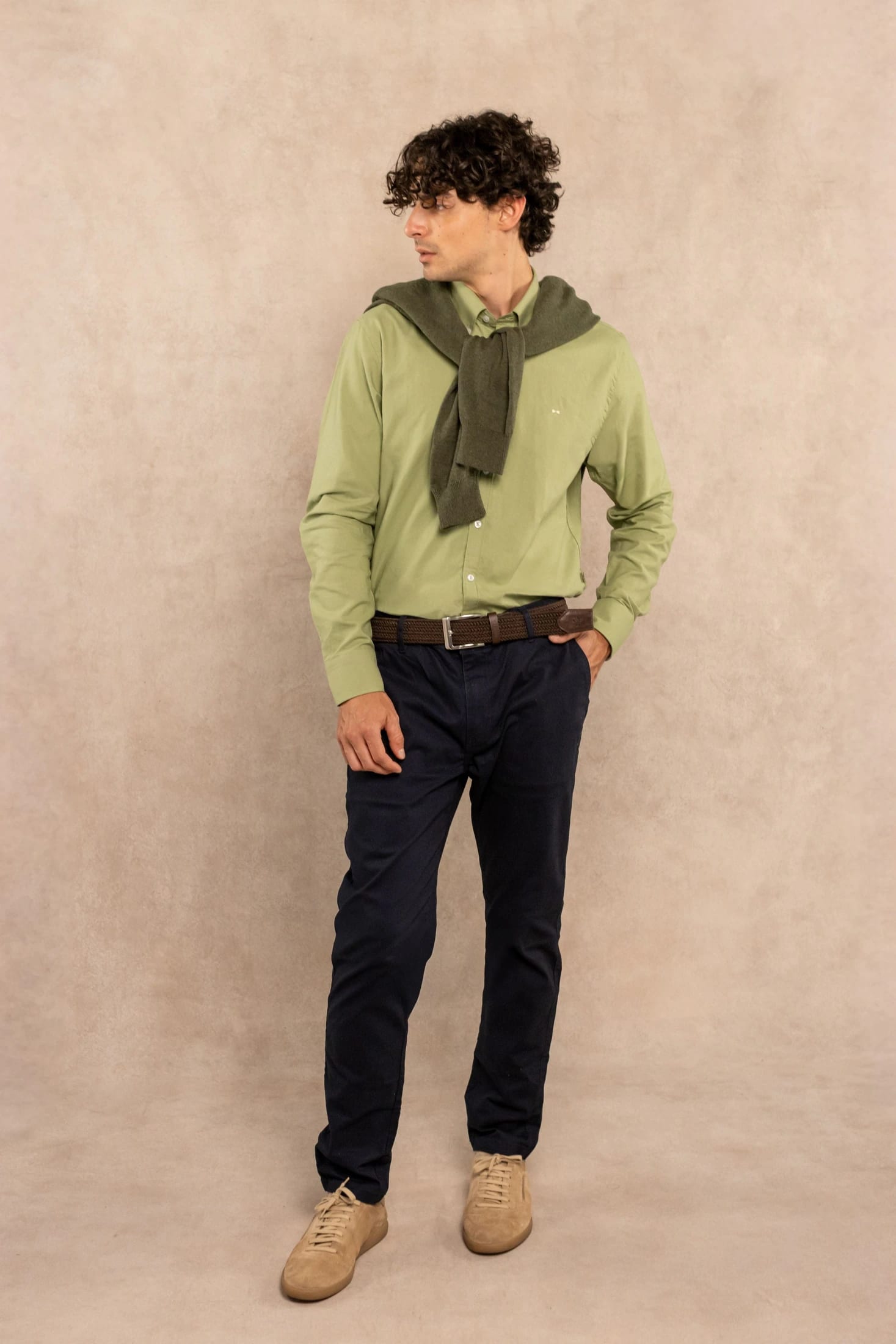 Camisa Antimanchas Oxford Verde Sage Logo Contraste - Talla Regular - imagen 2