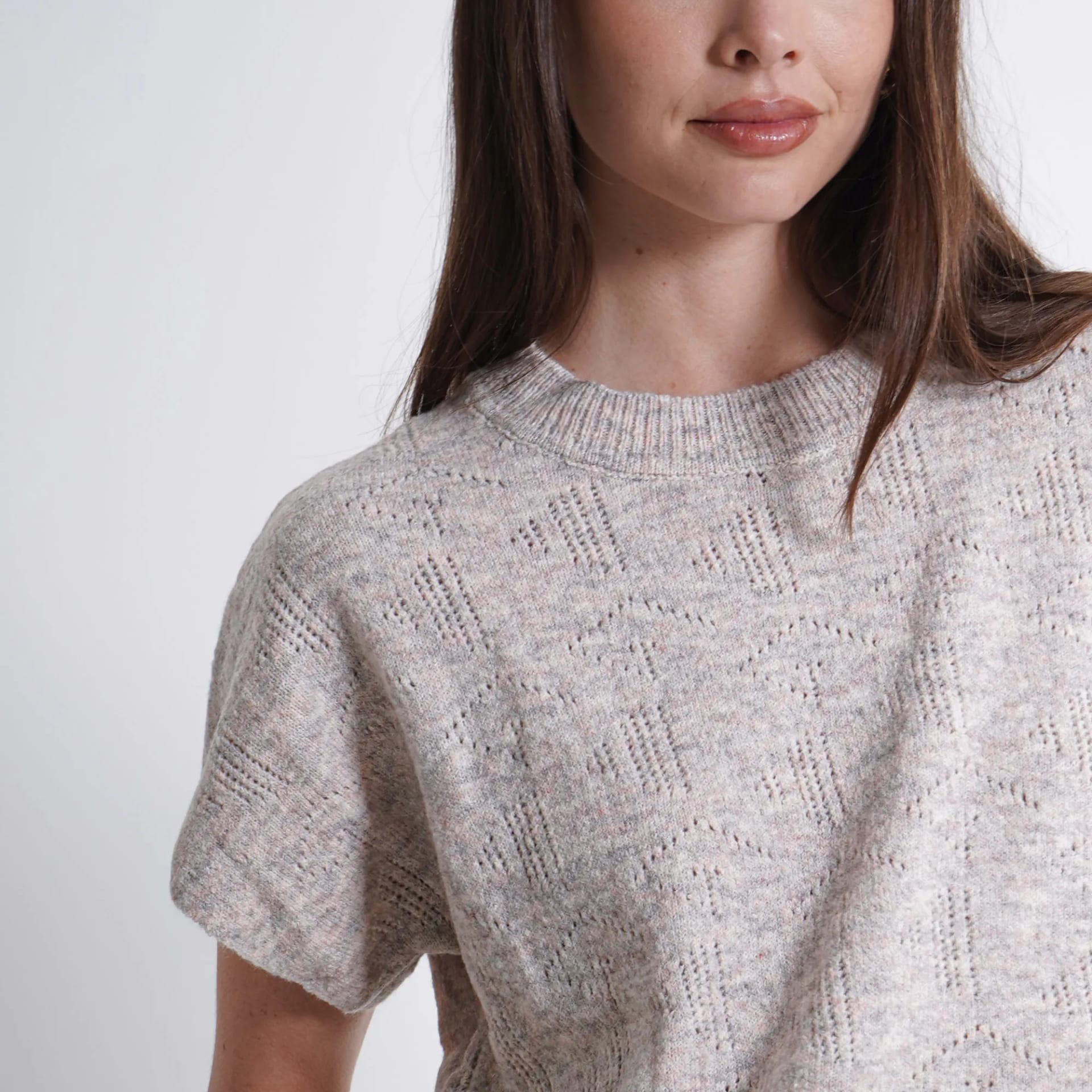 Sweater Cuello Redondo Manga Corta - imagen 4