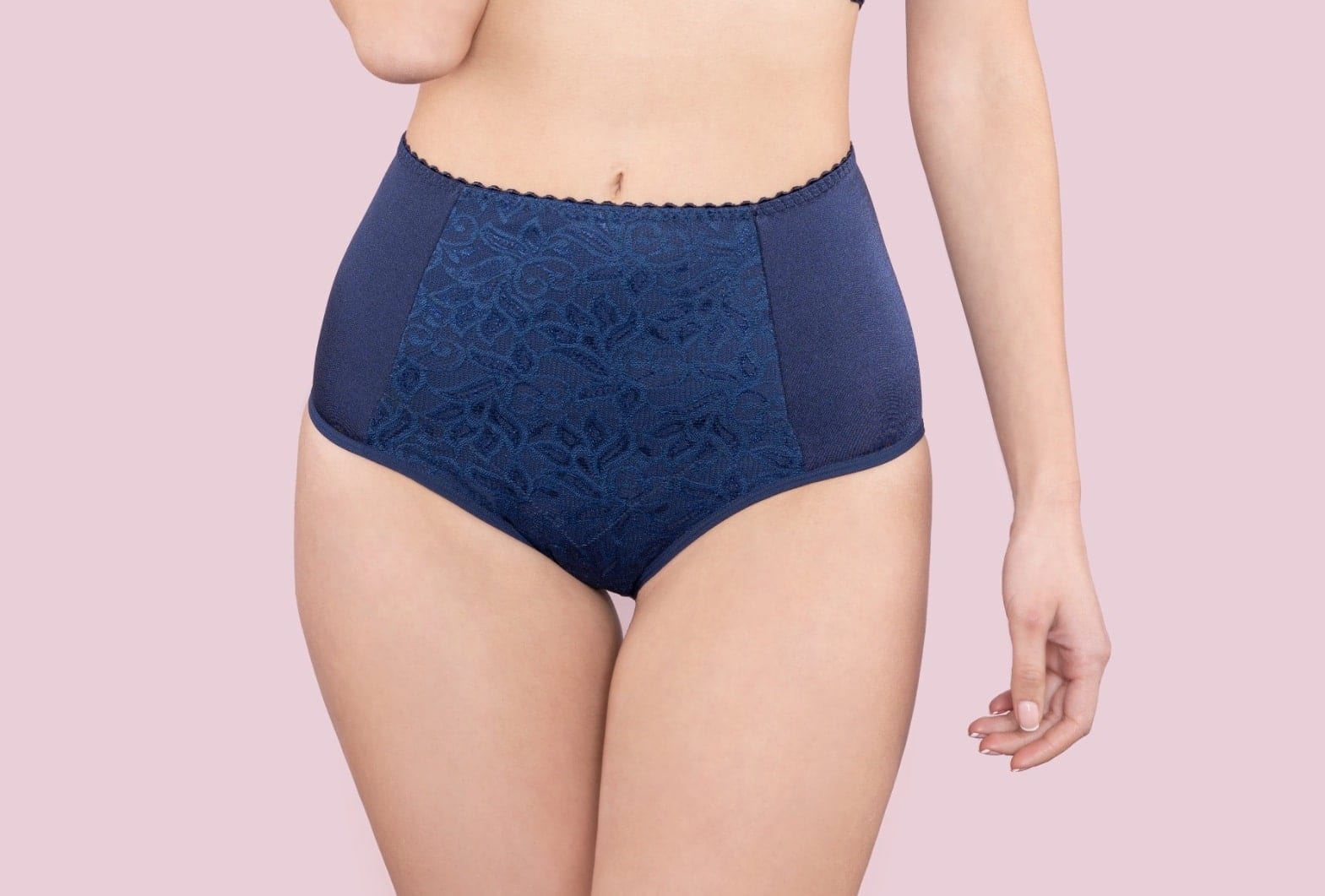 Panty Moldeador para Mujer con Control de Abdomen en Blonda y Spandex - imagen 1