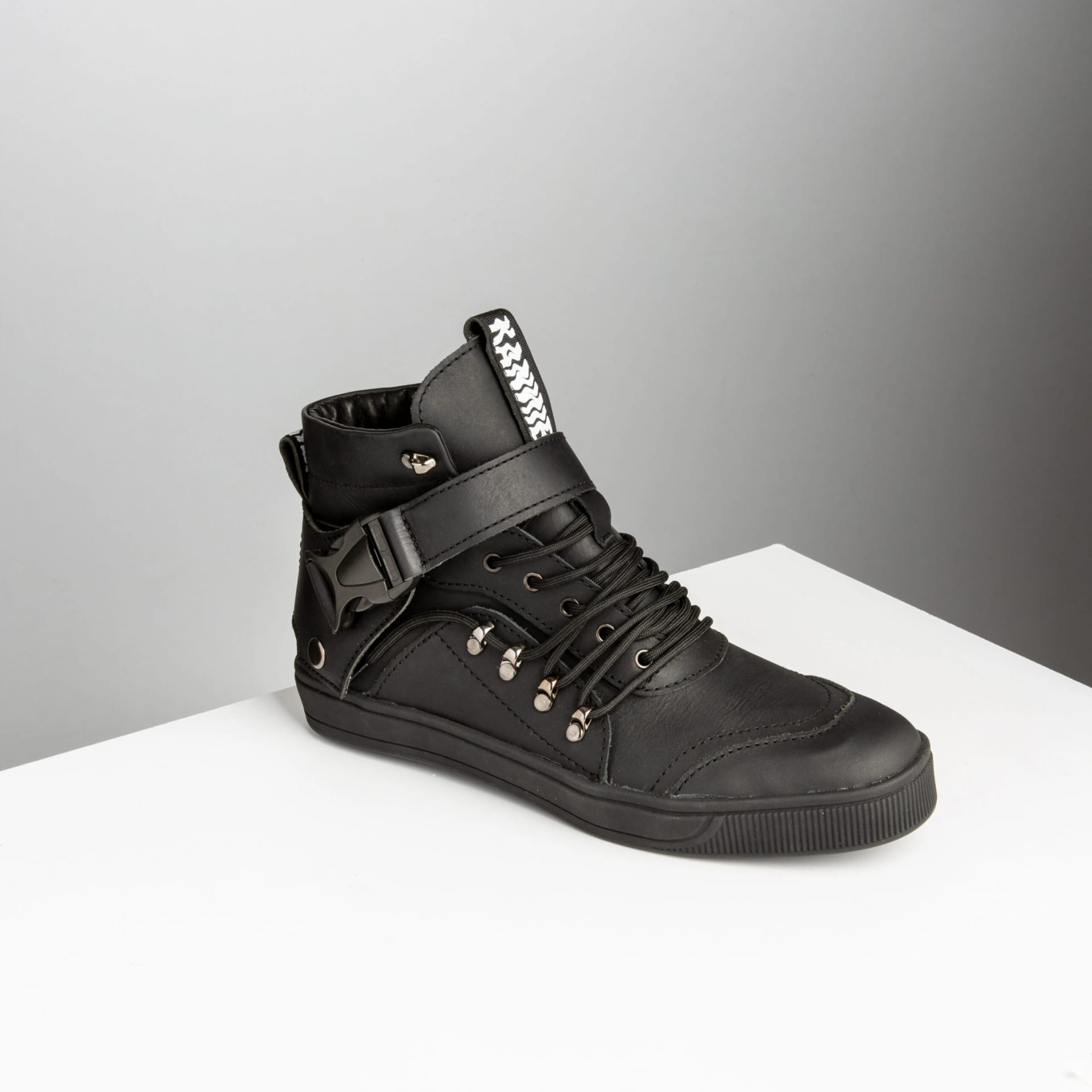 AGHORI DEPORTIVO LOW TOP - imagen 1
