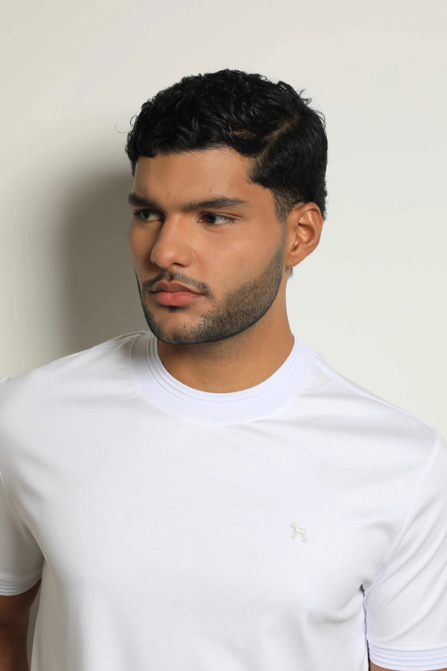 Camiseta Mercerizada Blanco/Detalle Cuello-Puños - imagen 3