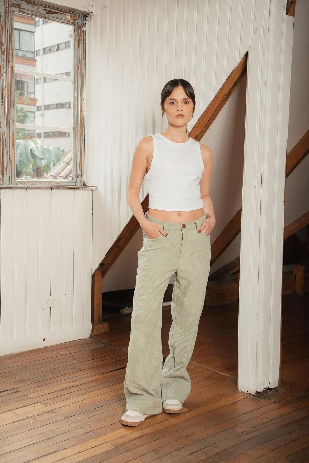 pantalones pana verde menta - imagen 2