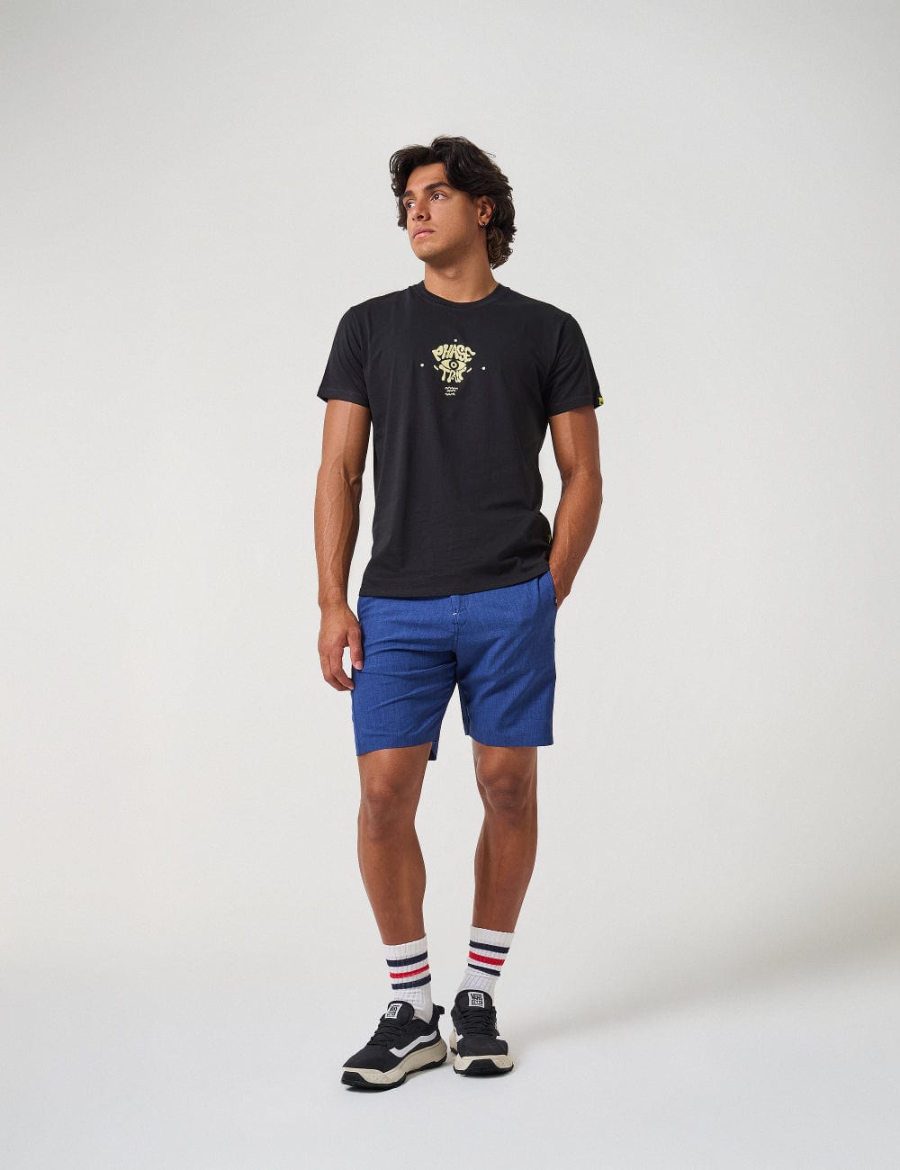 Camiseta Regular Fit Phase Trip negro Hombre - imagen 11