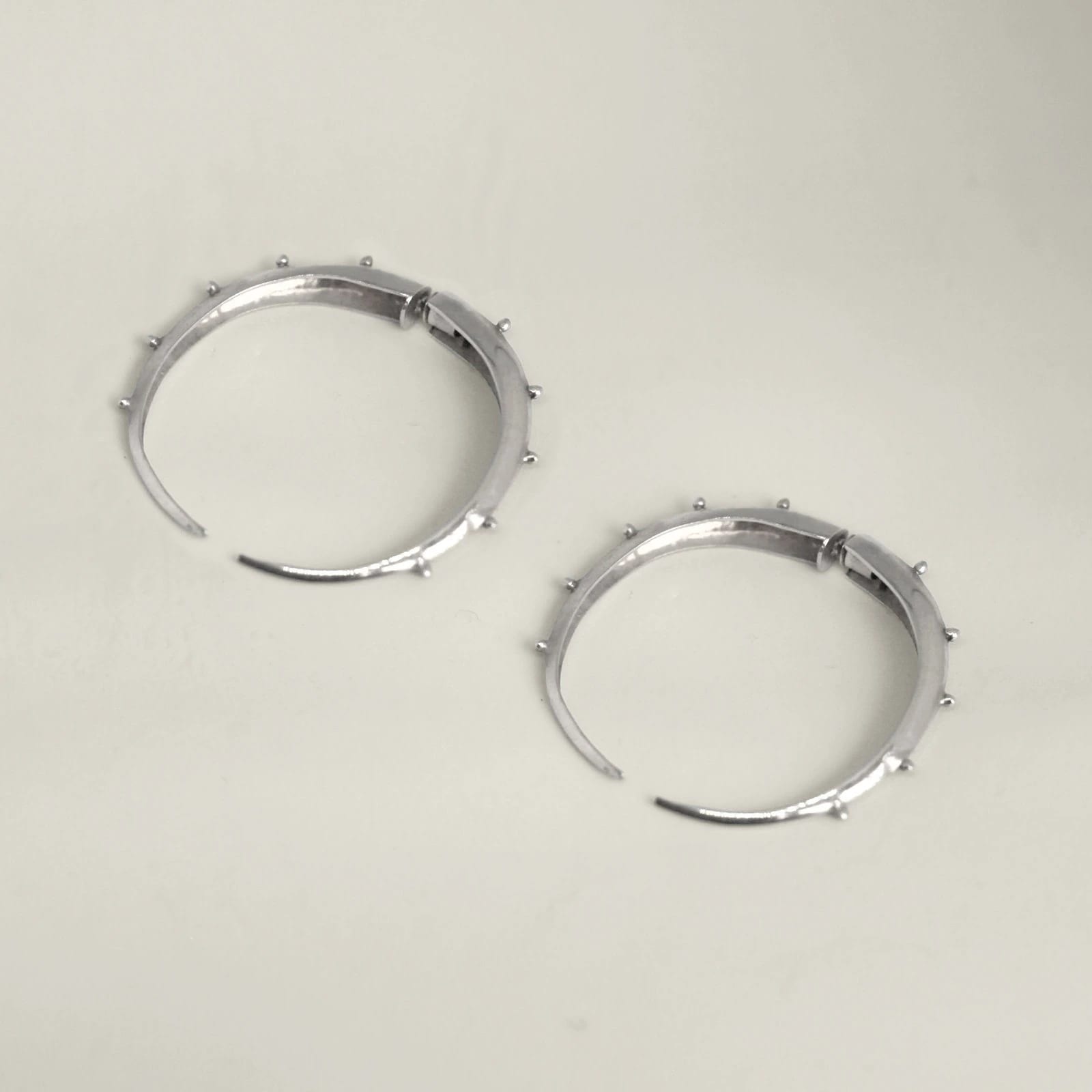 Crescent Hoops Silver - imagen 1