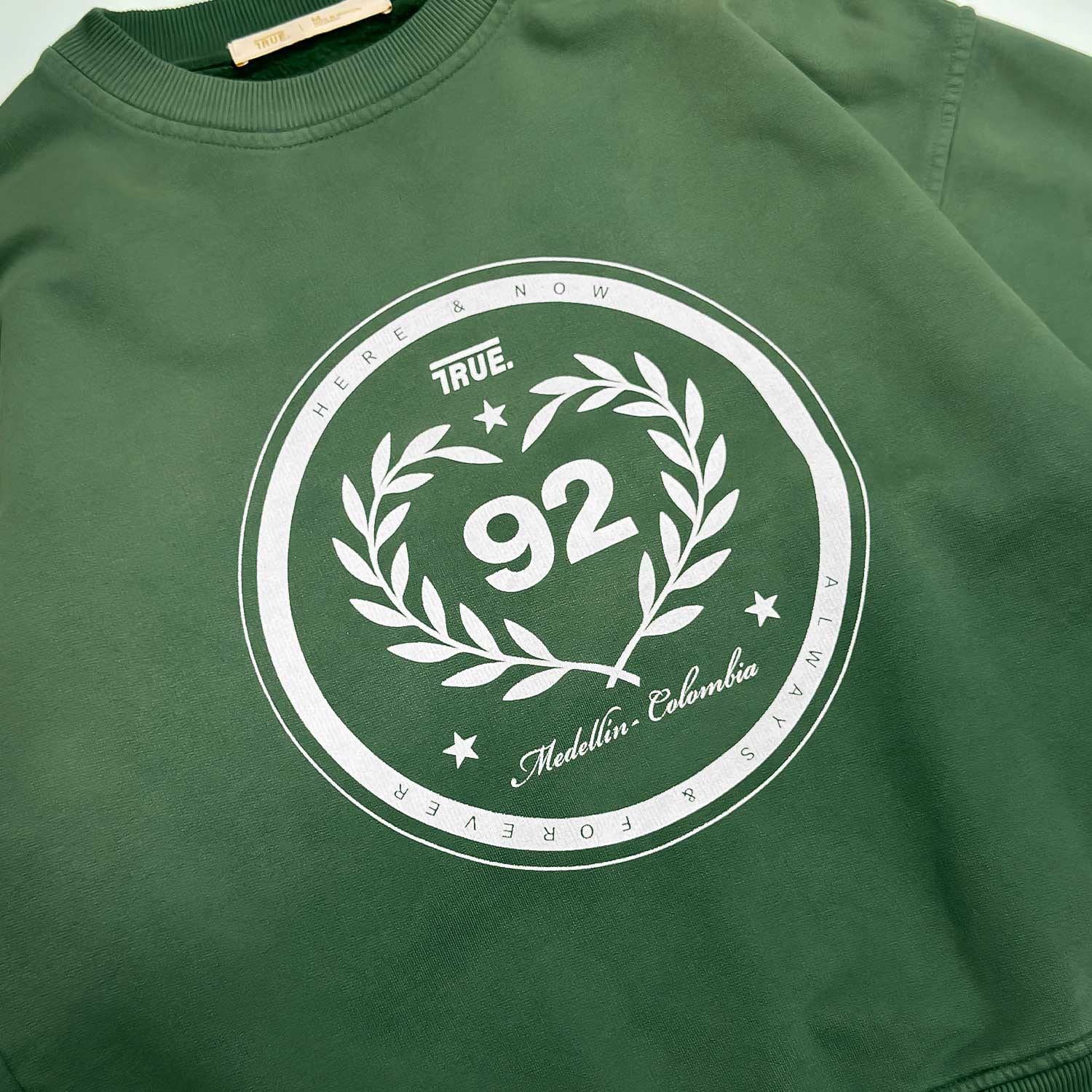 One Pulse Crewneck - Gradient Green - imagen 6