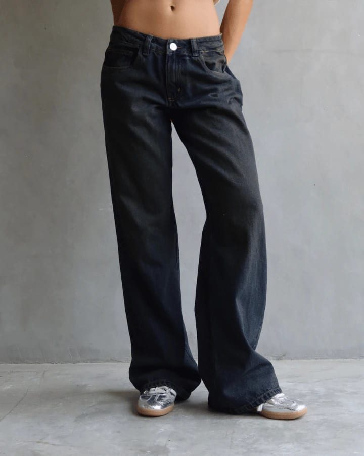JEAN LOW WIDE FIT TIRO BAJO ANCHO AZUL DIRTY WASHED - imagen 3
